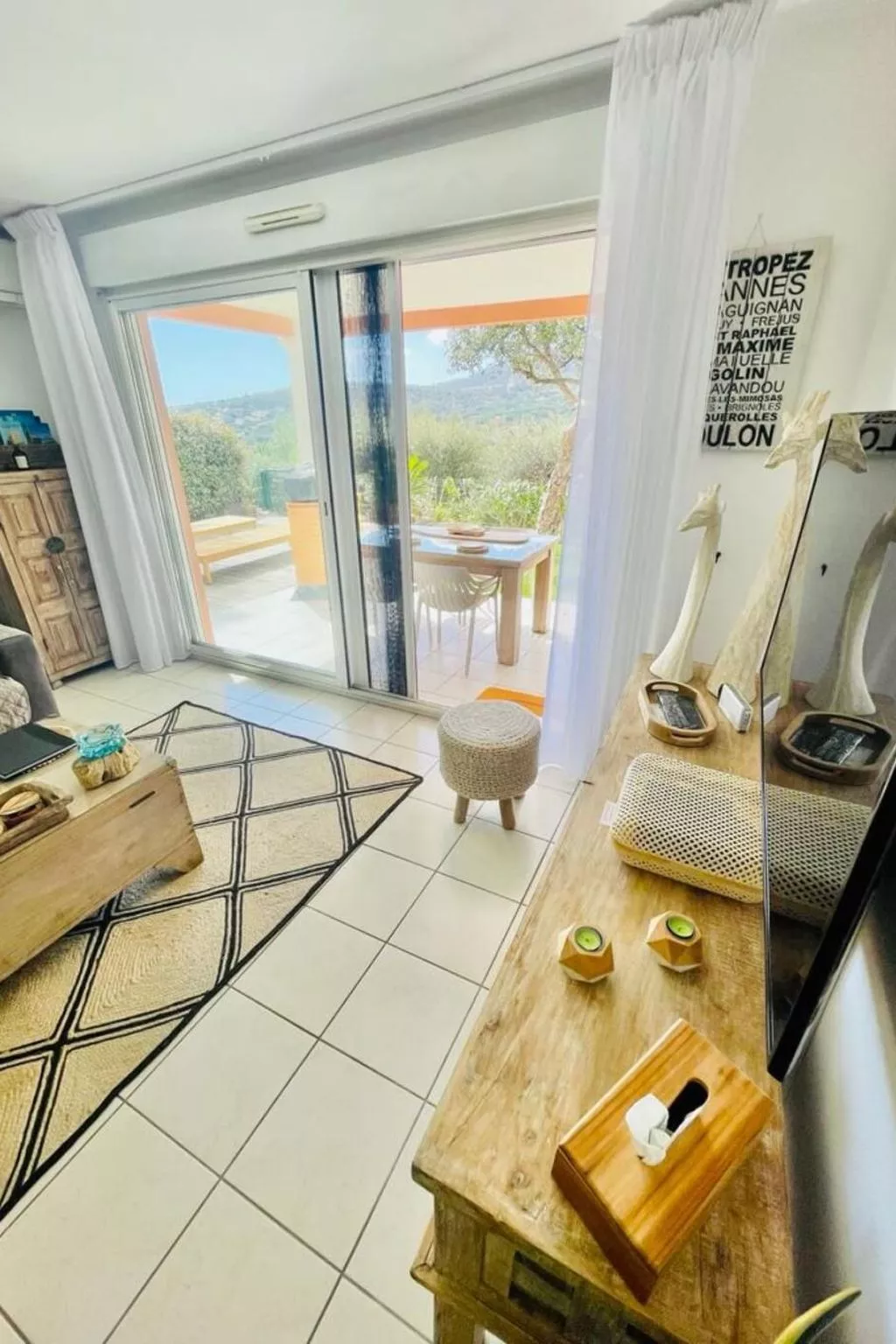 Domaine Sainte-Maxime Park -Grand T2-Inside