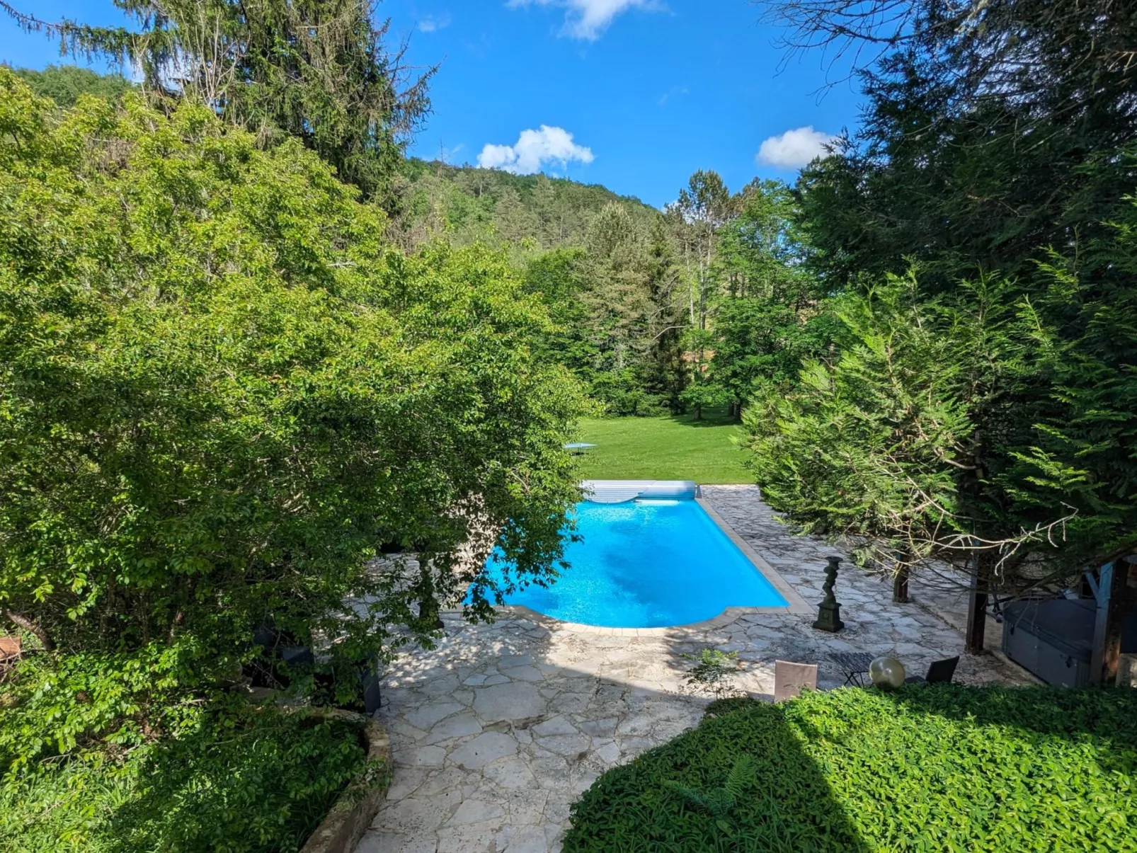 Im Herzen des Périgord Noir in der Nähe von Limeuil-Outside