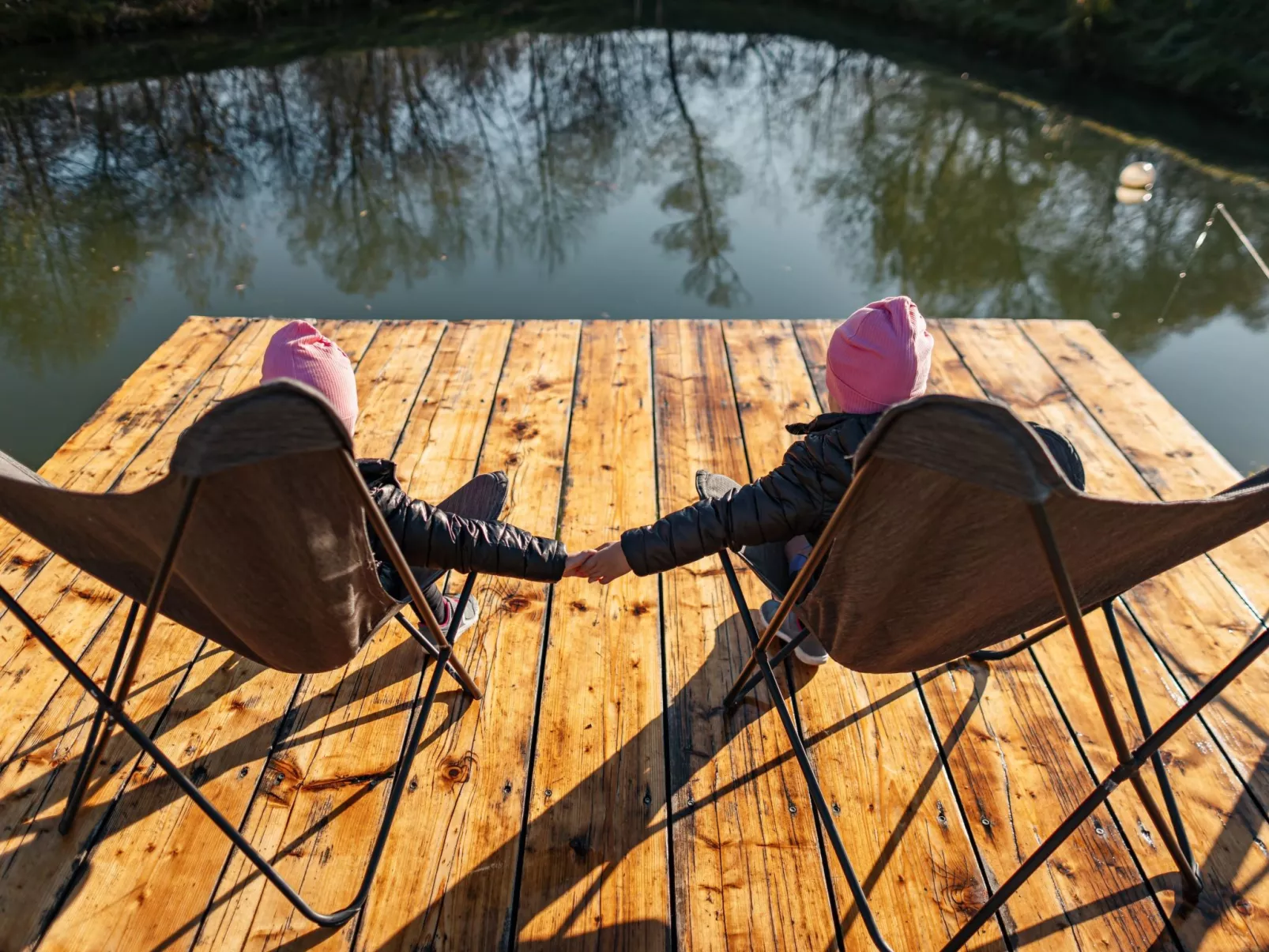 Kleines Haus mit Werkstatt-Outside
