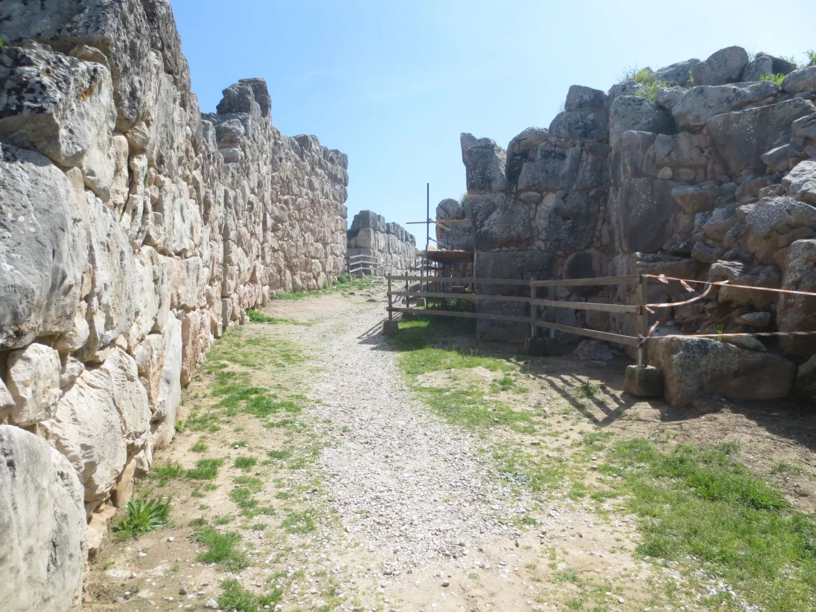 Schöne Ferienwohnung mit Meerblick in Kiveri-Dehors