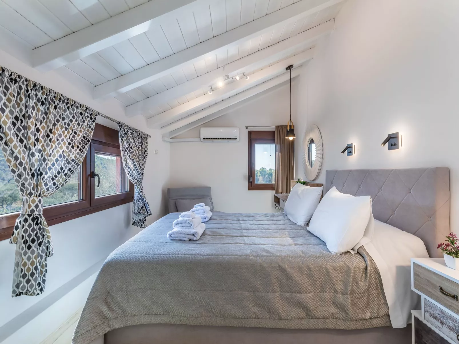 Villa Amaryllis in Skopelos-Inside