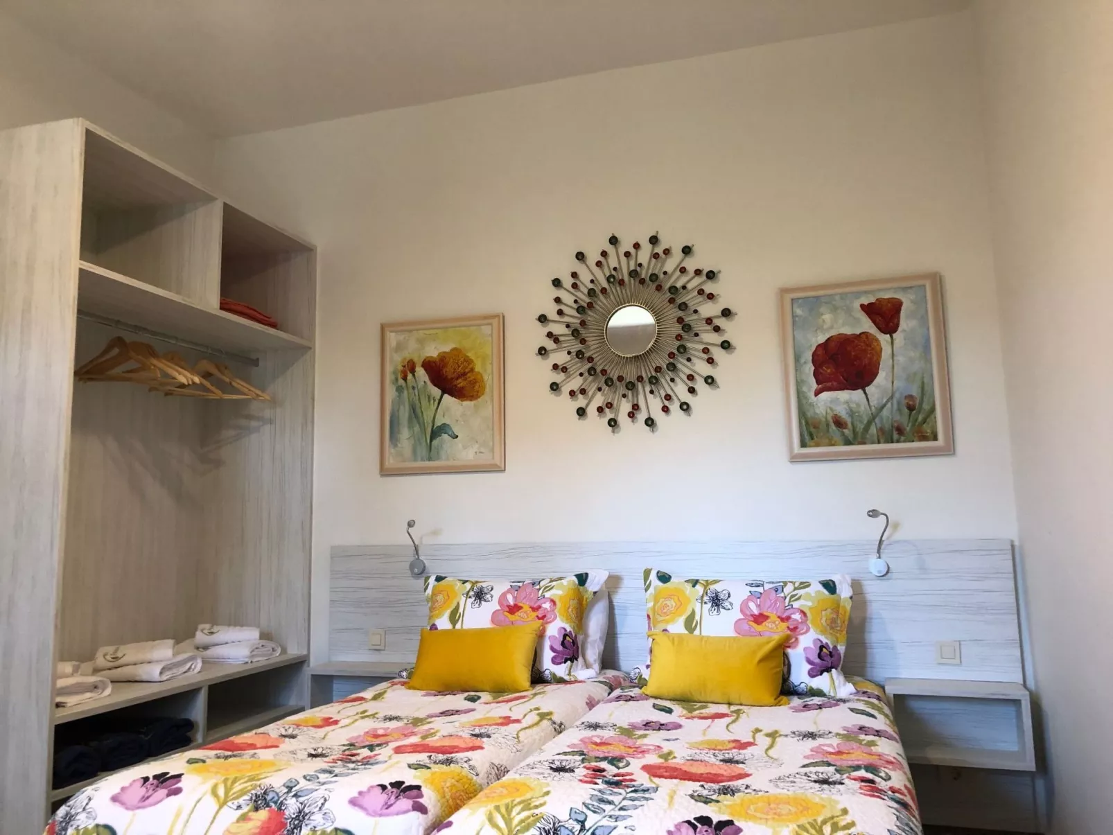 Lemonia für 6 Personen und 3 Kinder-Dedans