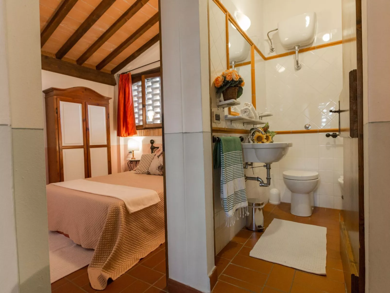 Wohnung 'Girasole Canale' mit Schwimmbad-Drinnen