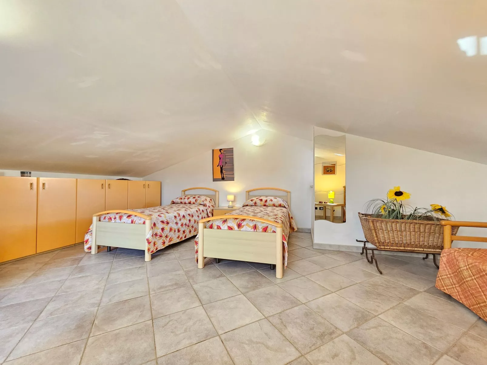 Villa mit Wasserblick-Drinnen