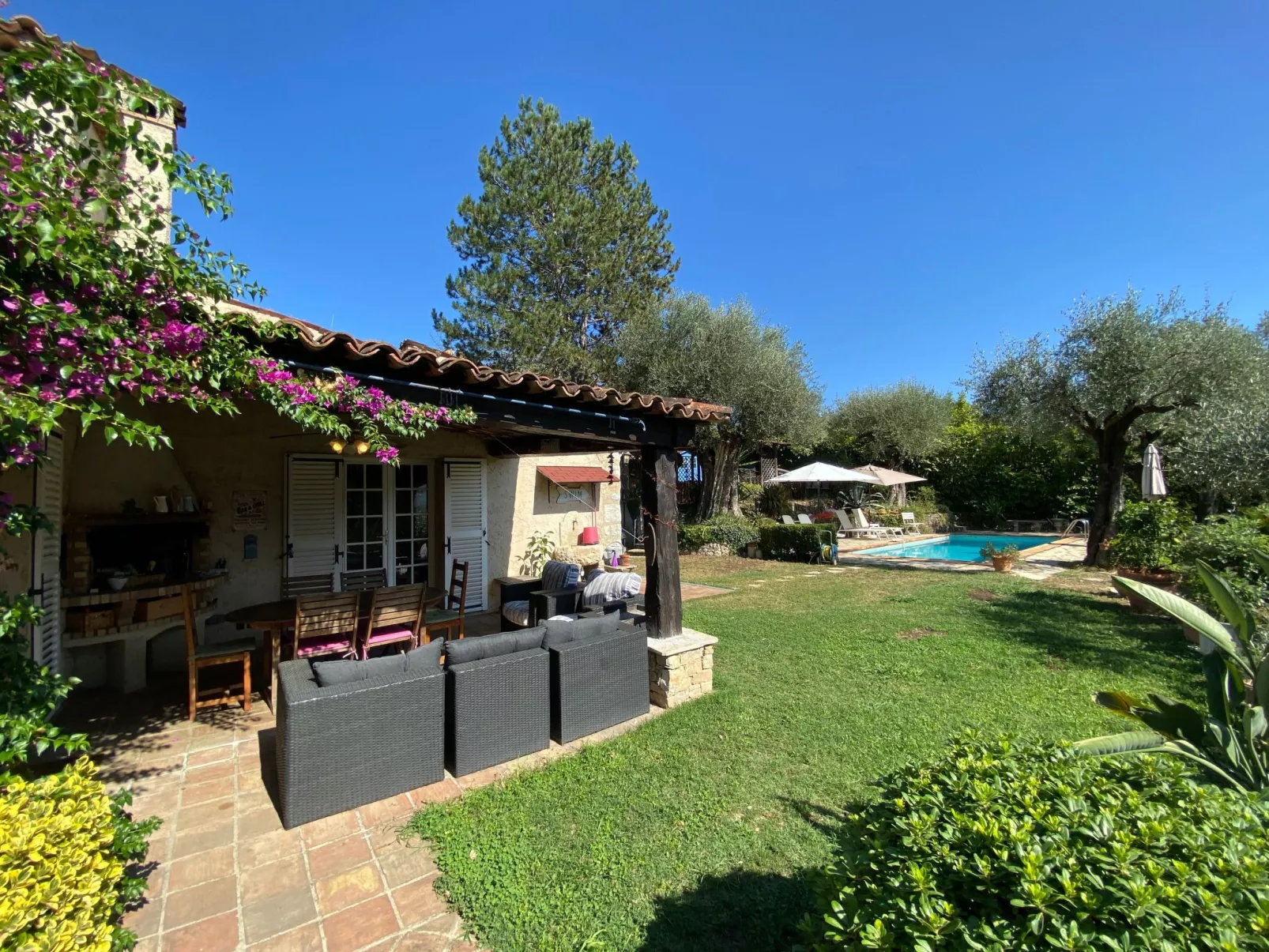 Villa La Paisana - Haustierfreundliches, privates Familienhaus mit Schwimmbad u-Image-tags.info