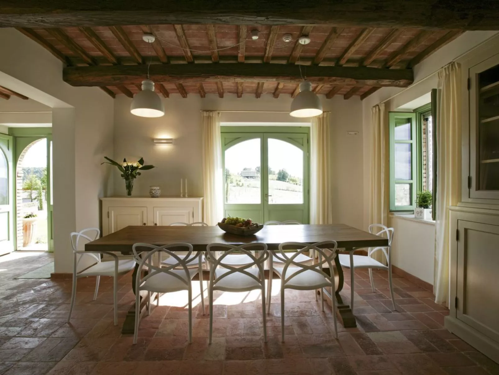 Villa mit Infinity-Pool-Inside