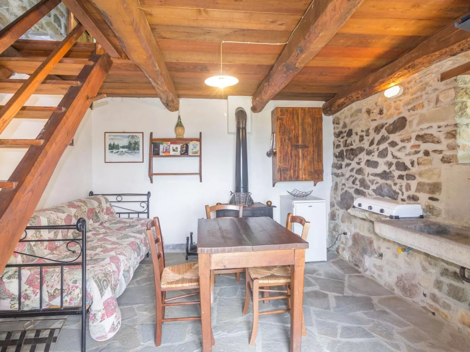 Villa Vallorsaia-Inside