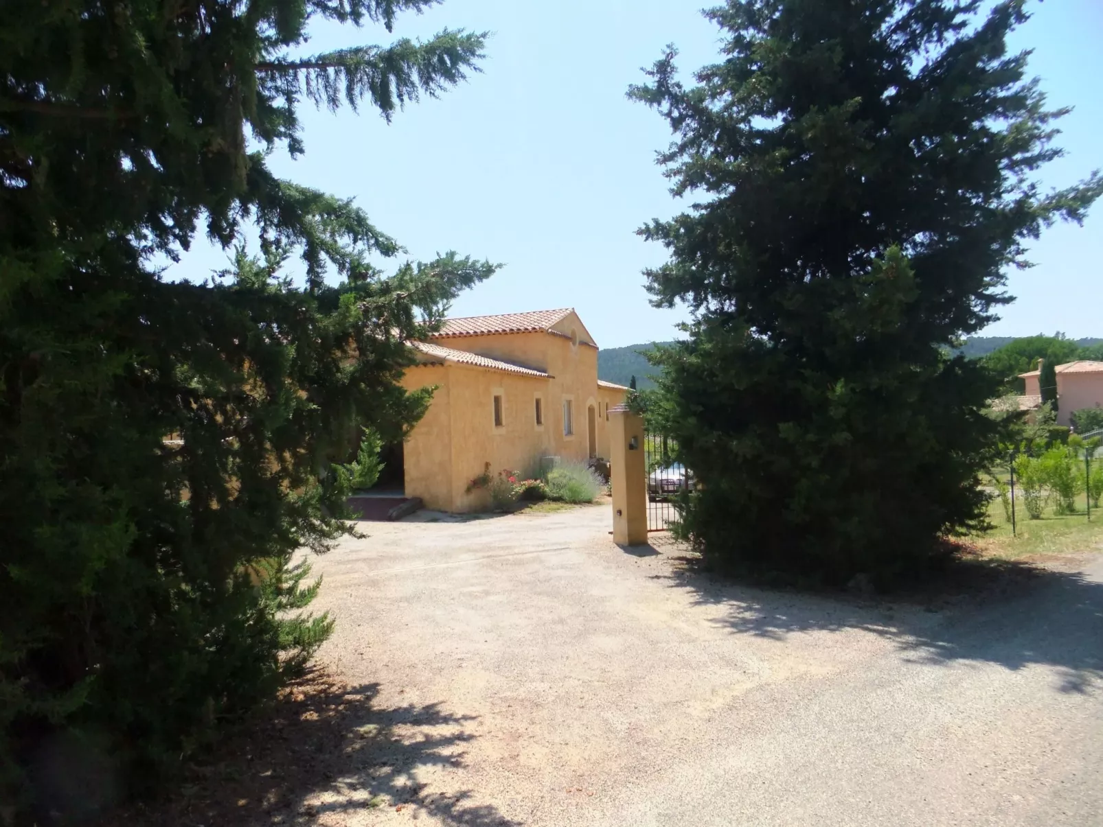 Das Kloster-Draußen