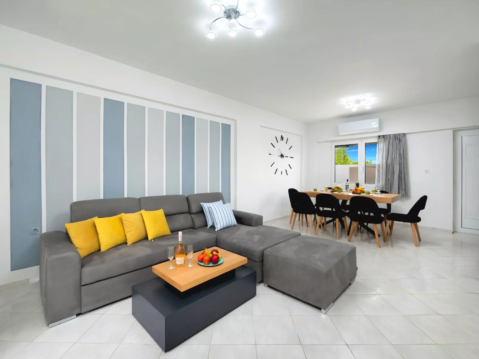 Luminosa Luxus-Villa-Drinnen