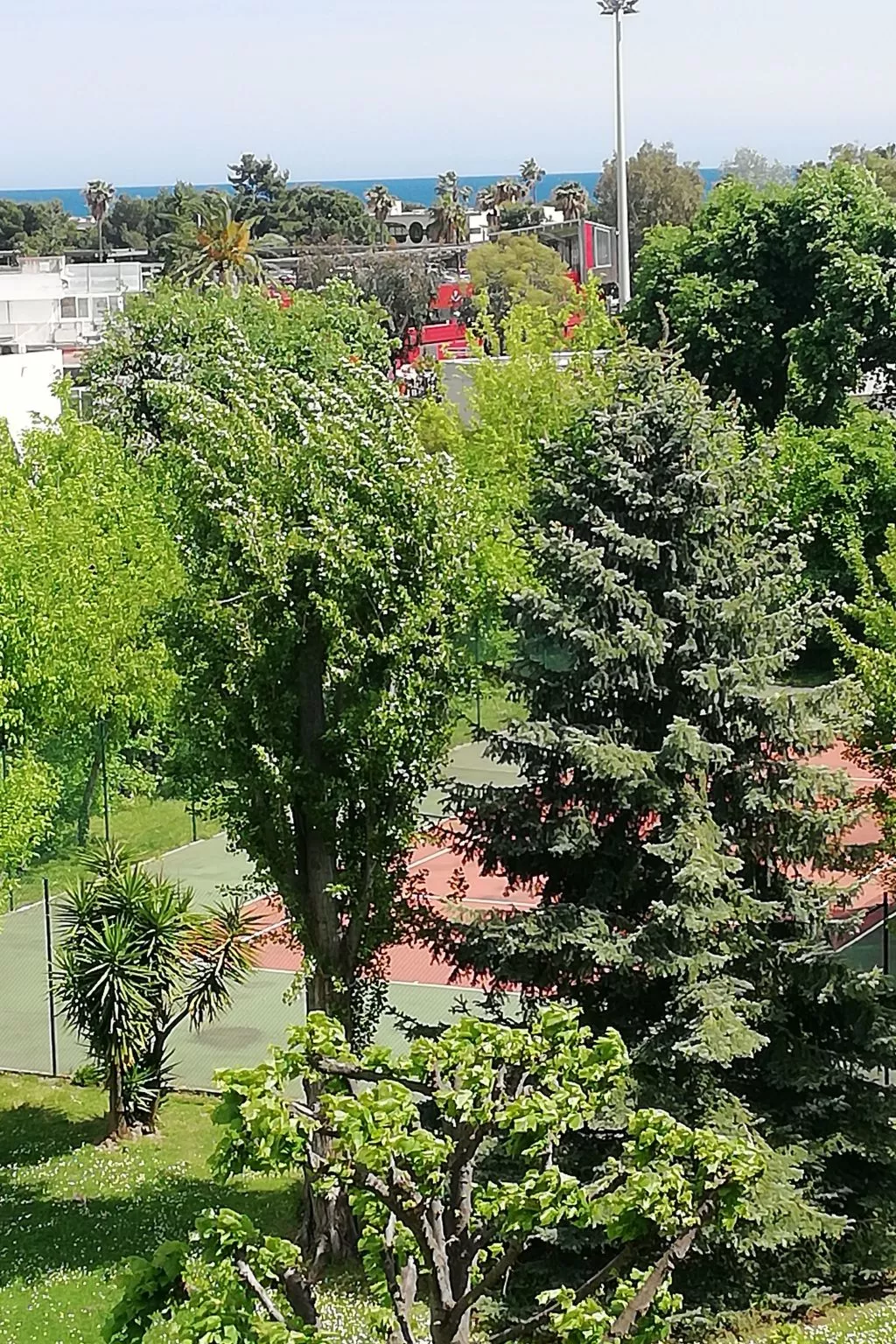 Gemütliche Wohnung, 5 Minuten vom Strand entfernt-Outside