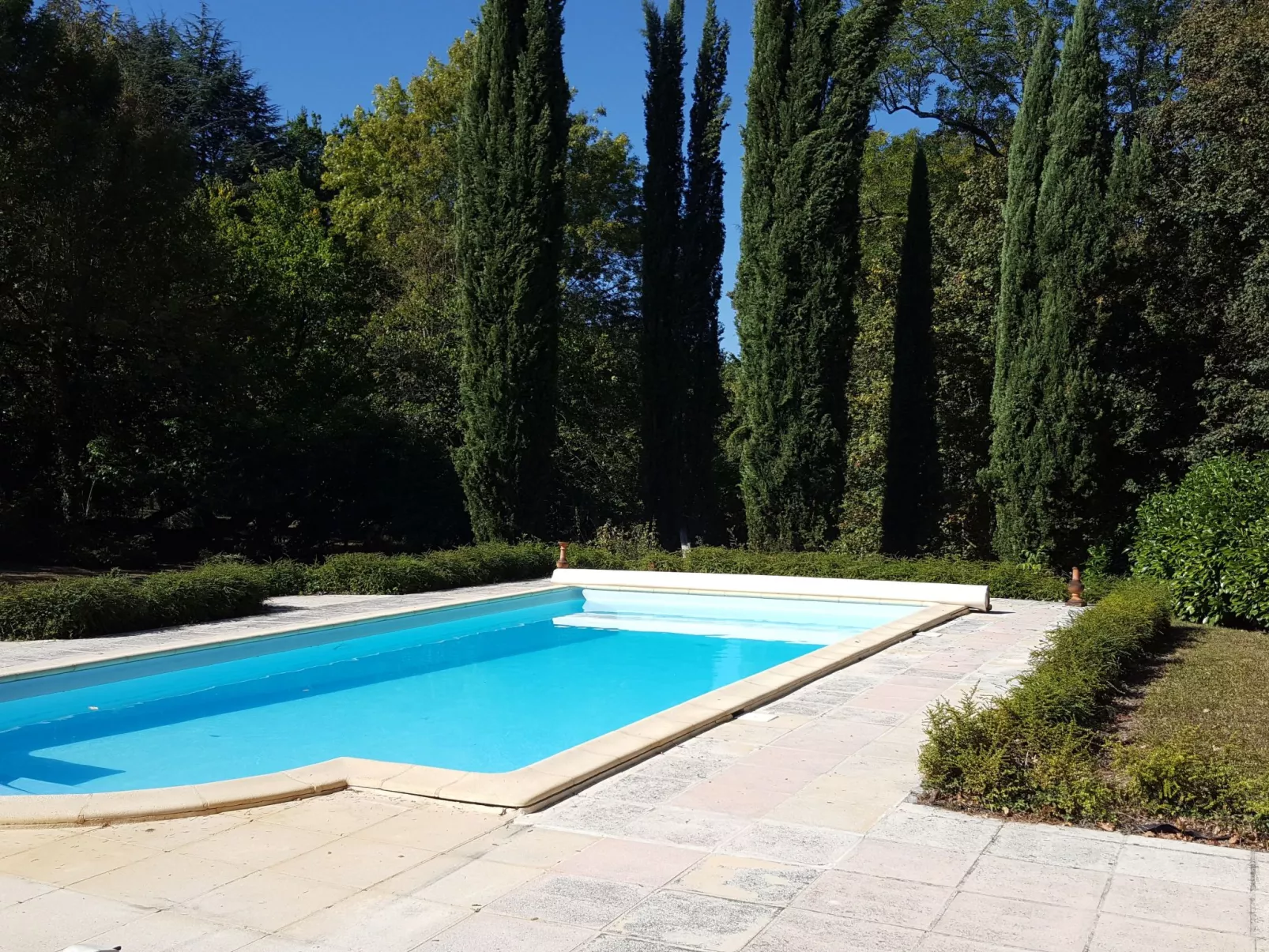 Der Pavillon - im Park des Schlosses Lescaut