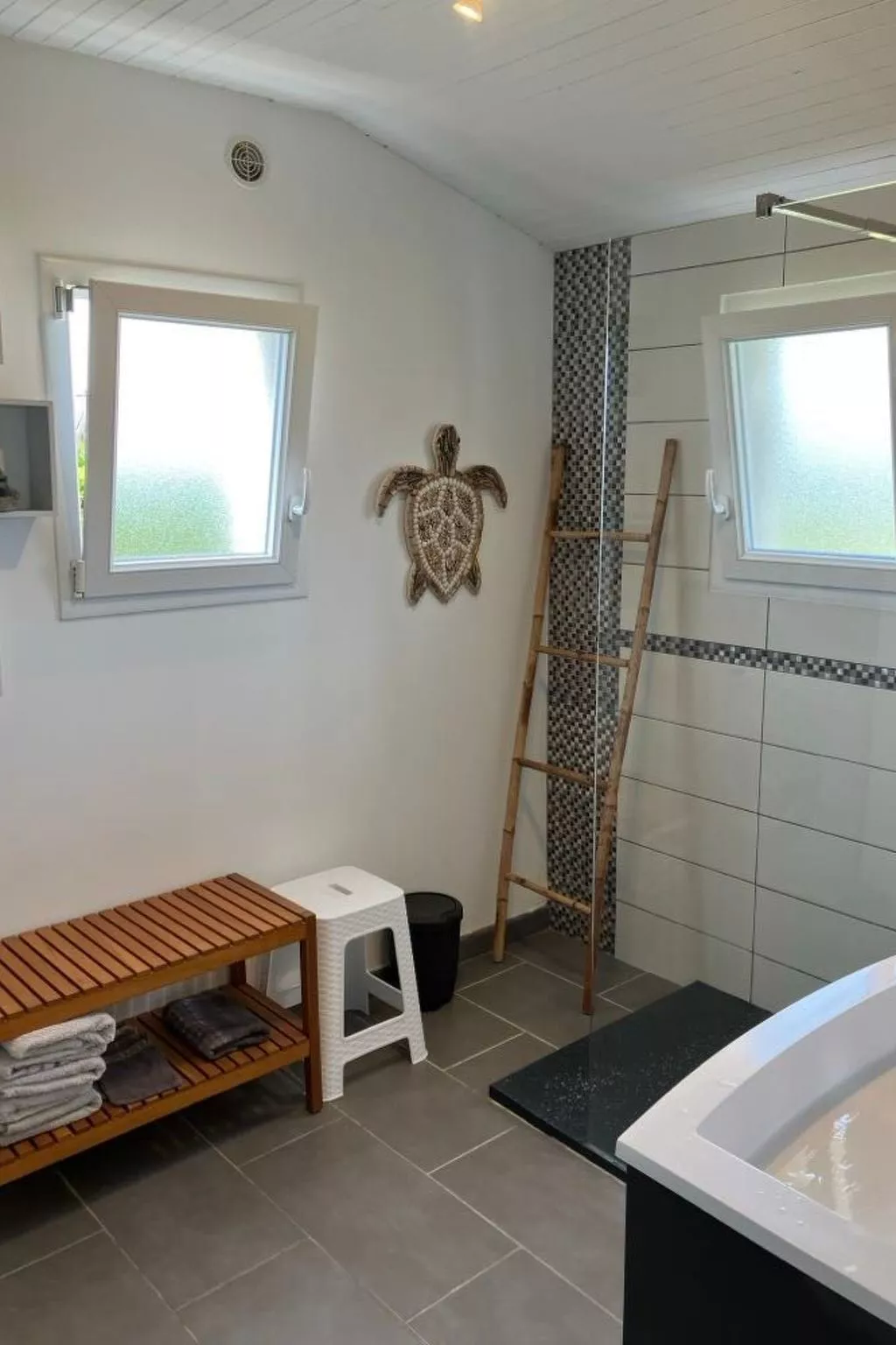 Ebenerdiges Haus am Meer-Image-tags.info