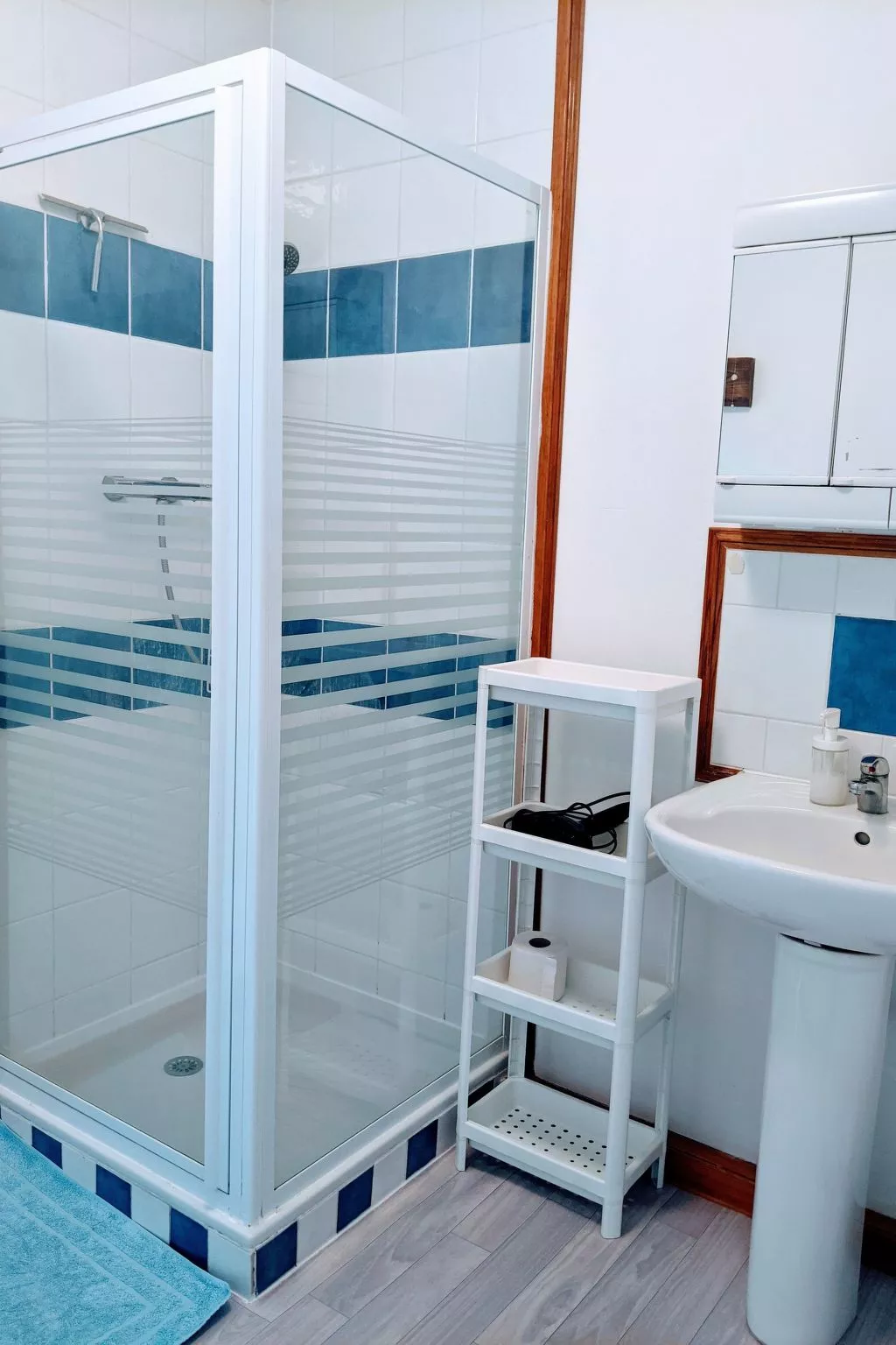 Helles, offenes Ferienhaus, Gemeinschaftspool Hunde-Dedans