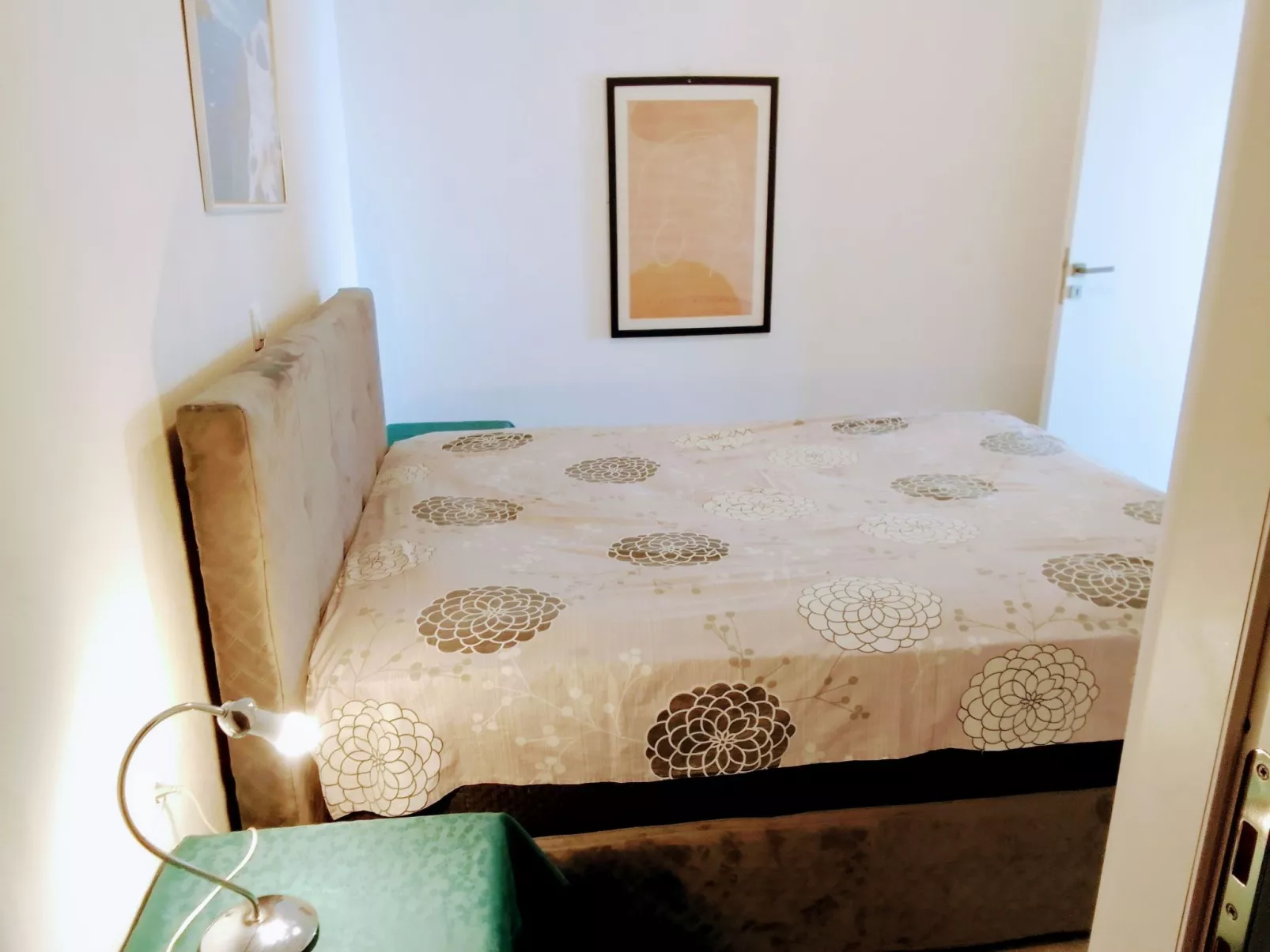 Charmantes Ferienhaus in Ia mit Privater Terrasse-Inside