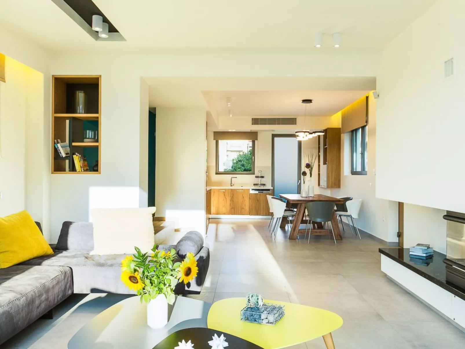 Villa Amelia I Kostenloser 8-Sitzer Mini-Van und Pool-Inside