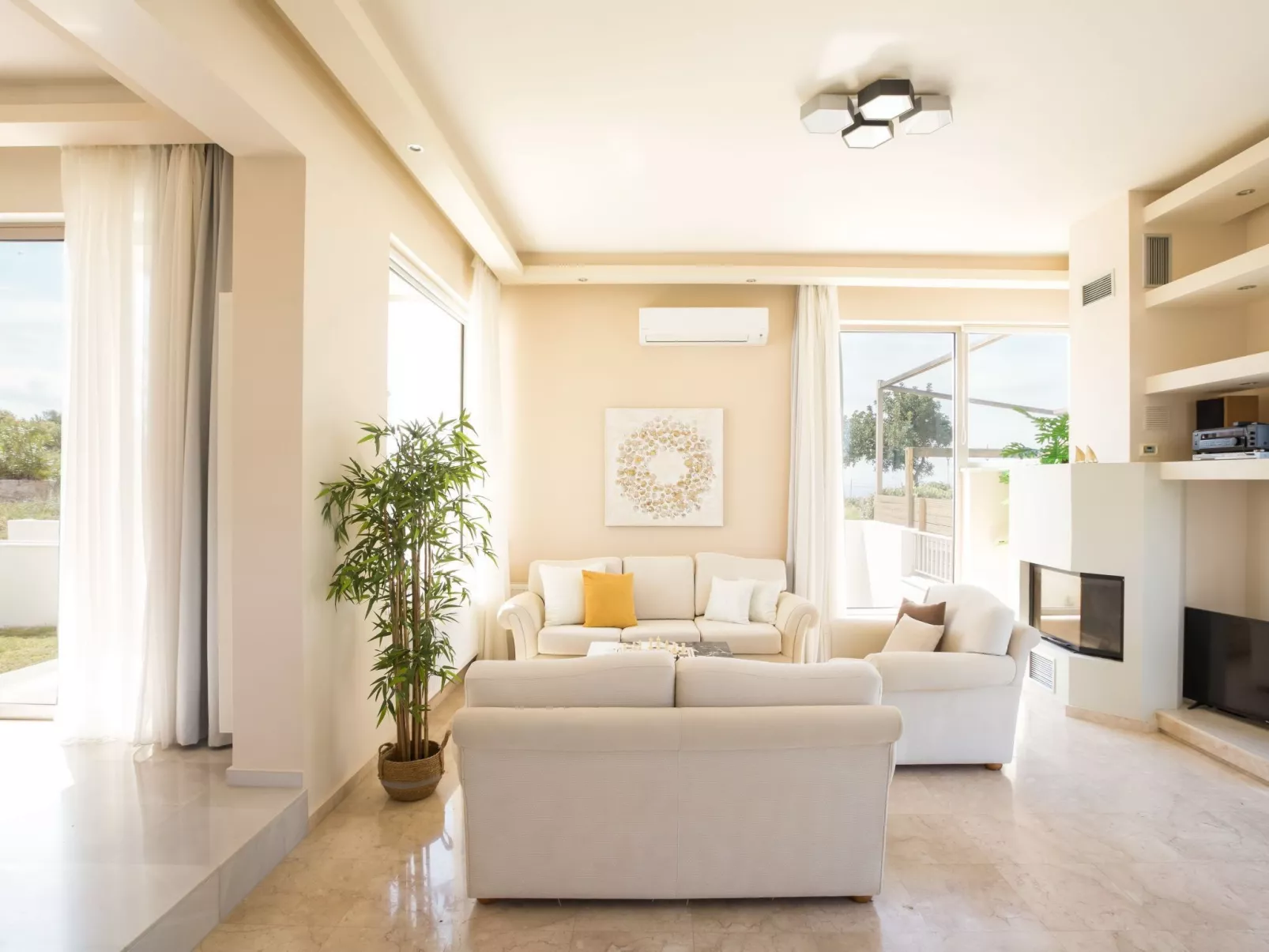 Lux Villa, Beheizter Pool-2km zum Strand,Kinderbereich-Drinnen