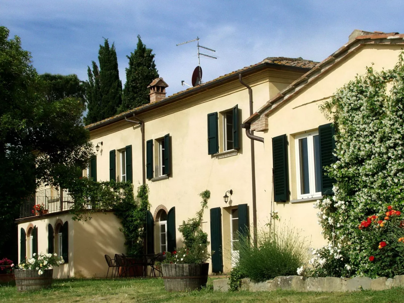 Ferienvilla 'Vignacce' mit eigenem Jacuzzi-Outside