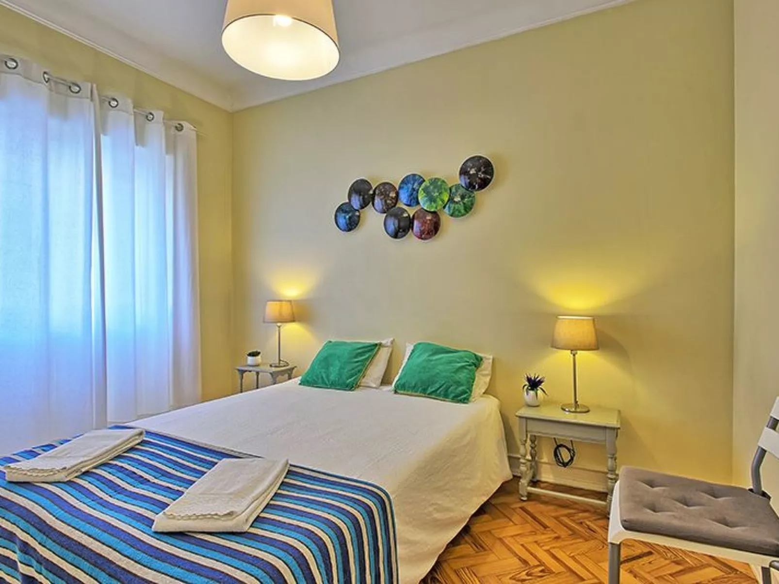 Admiral 2-Image-tags.info