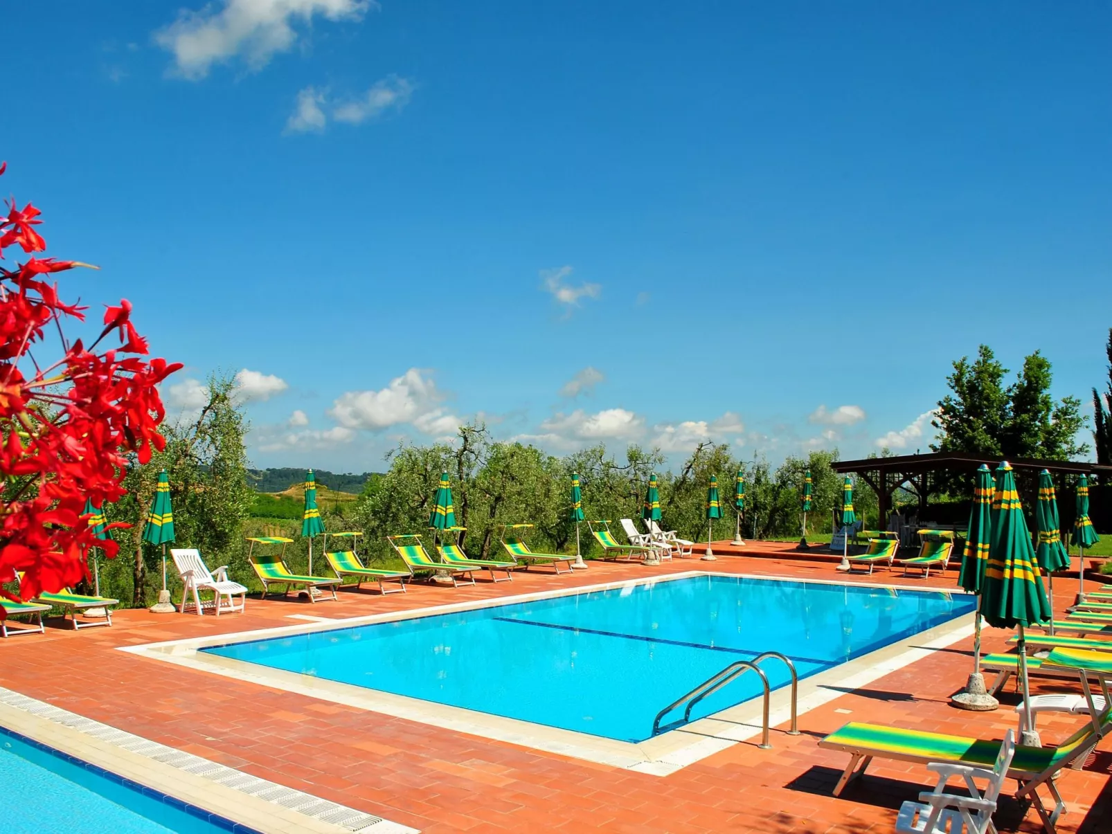 Collelungo Q8 Wohnung mit Pool