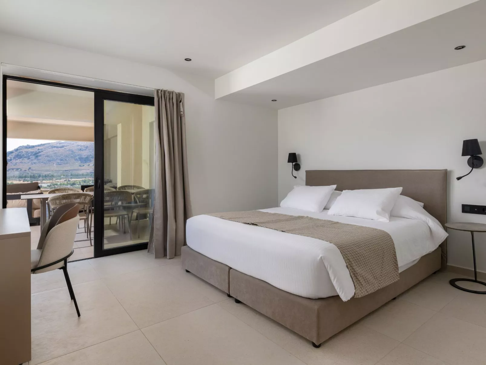 Trapezia Luxury Living -Türkis-Inside