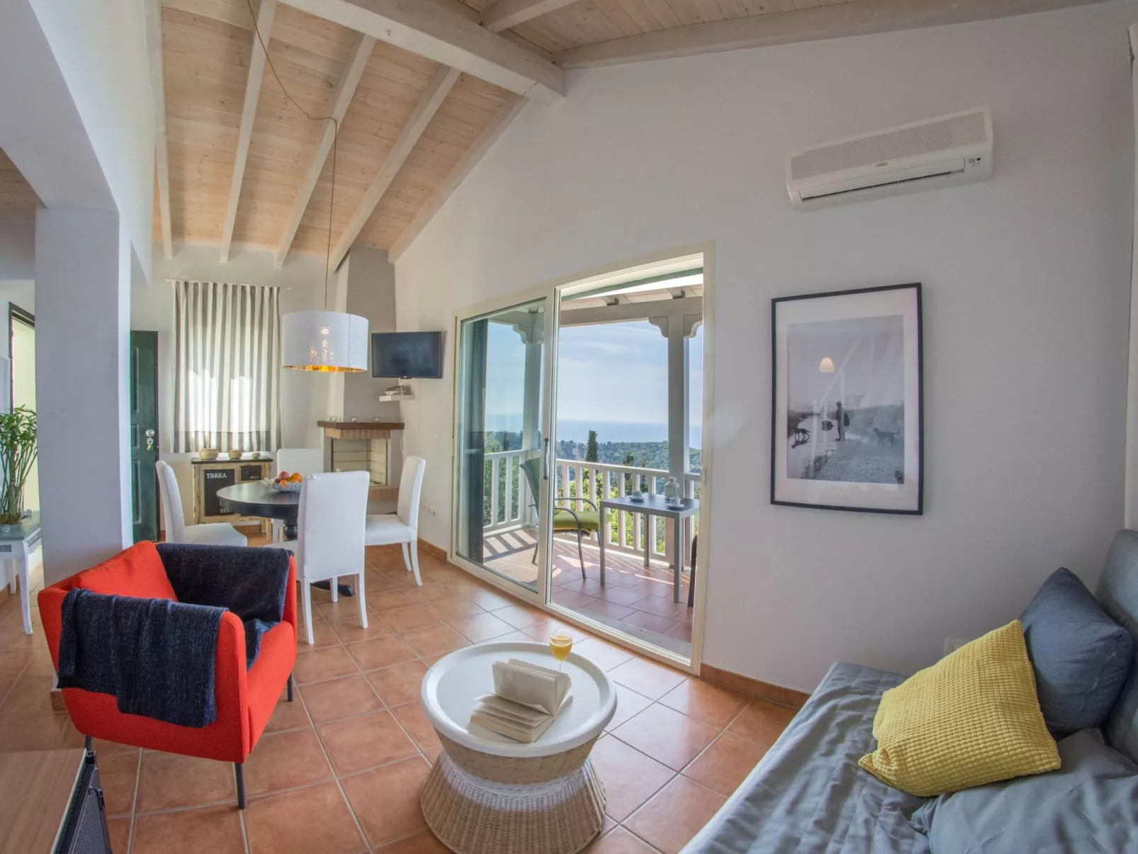 Villa Isola Bella mit atemberaubender Aussicht-Inside