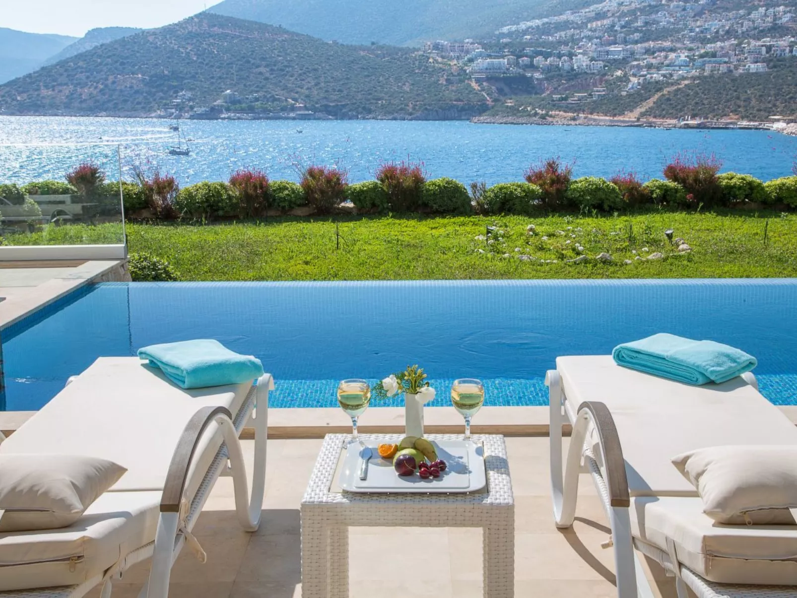 Moderne Villa nähe Meer in Kalkan 8 P