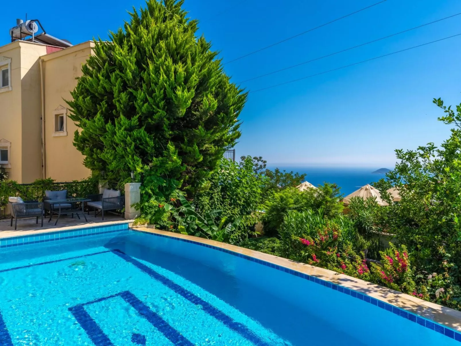 Steinhaus Villa direkt im Zentrum von Kalkan-Dehors