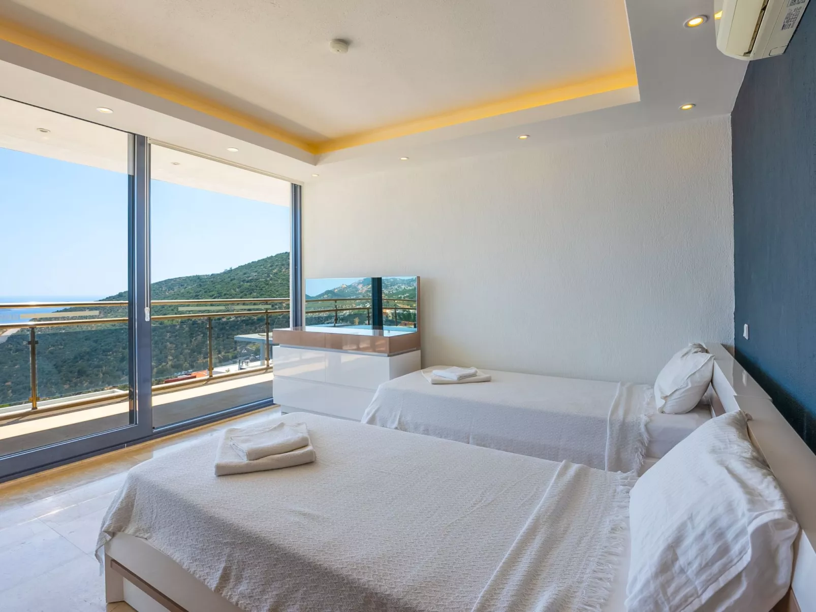 Villa mit Traum-Meerblick für 12 Personen-Drinnen