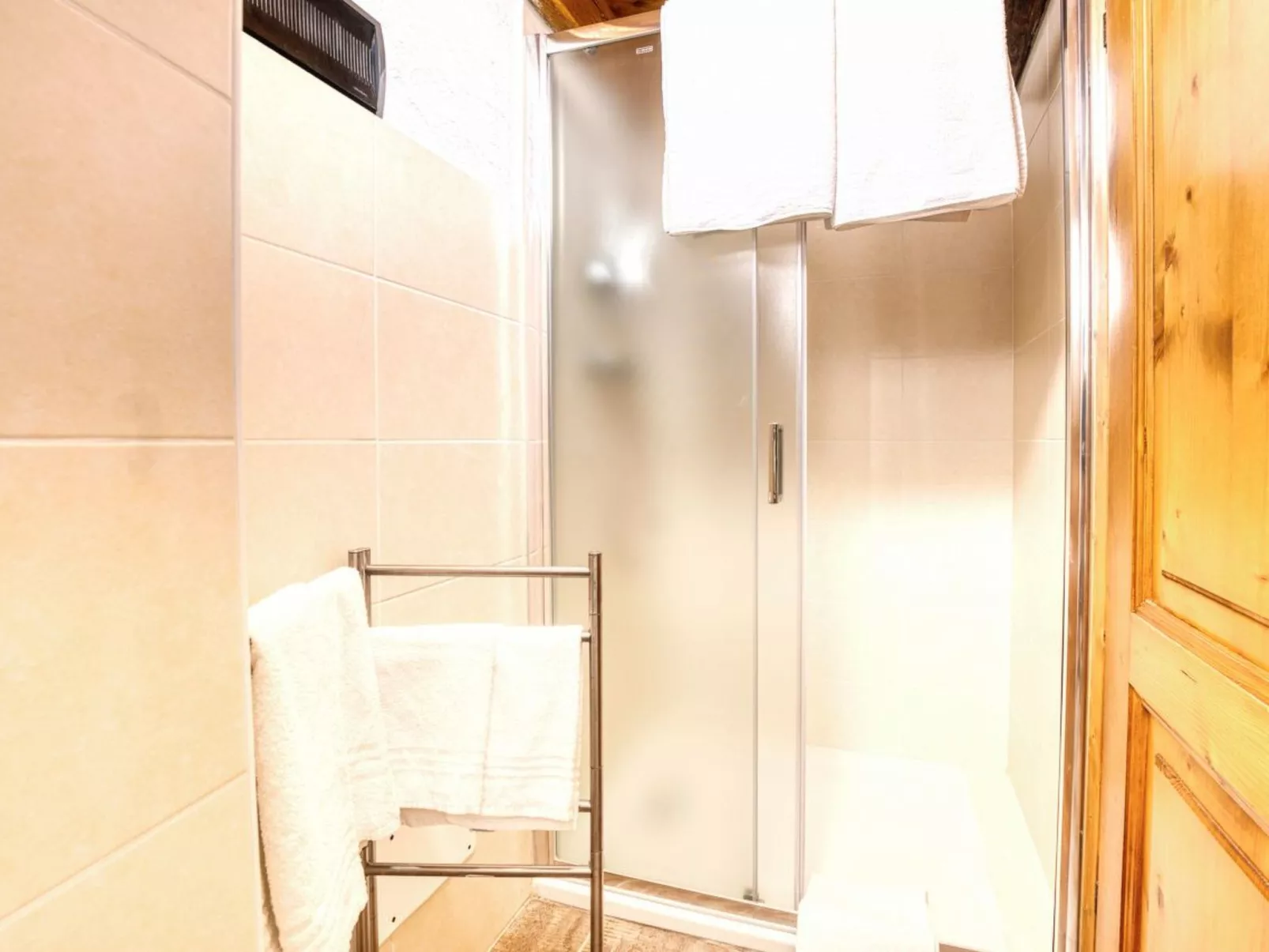 Chalet "Borgo Walser Testa 3" - Image-tags.info