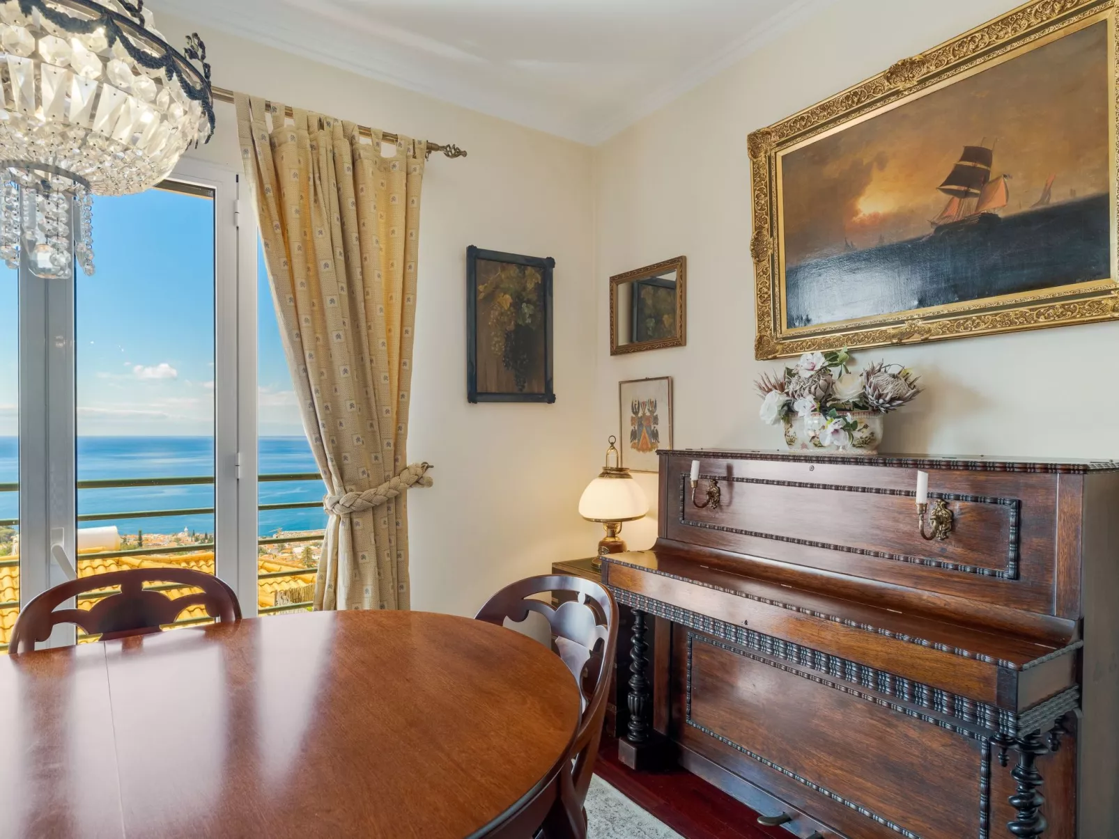 Villa Bom Sucesso bei Holiday Rental Madeira-Dedans