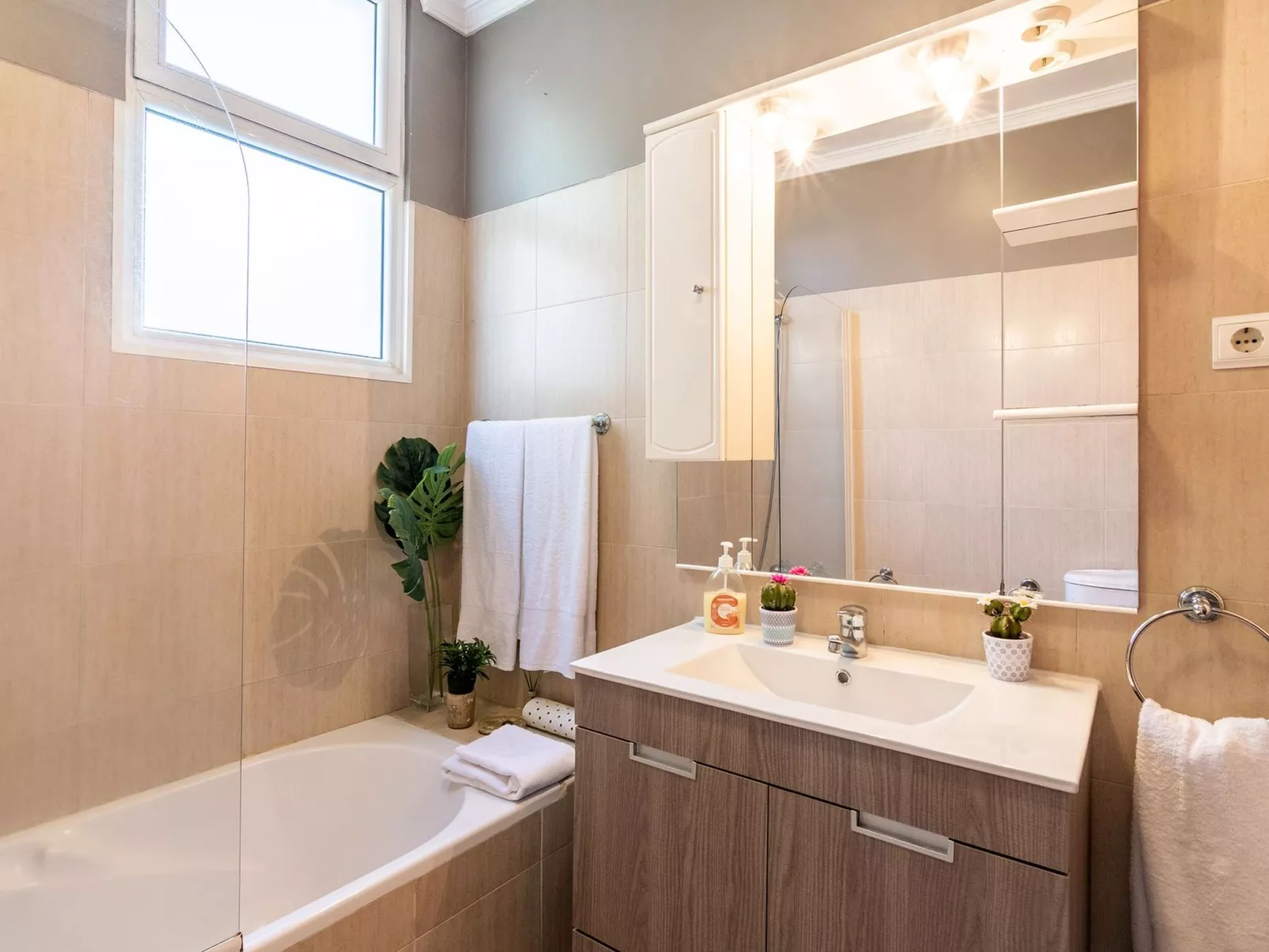 "Barcelos" mit Balkon-Inside