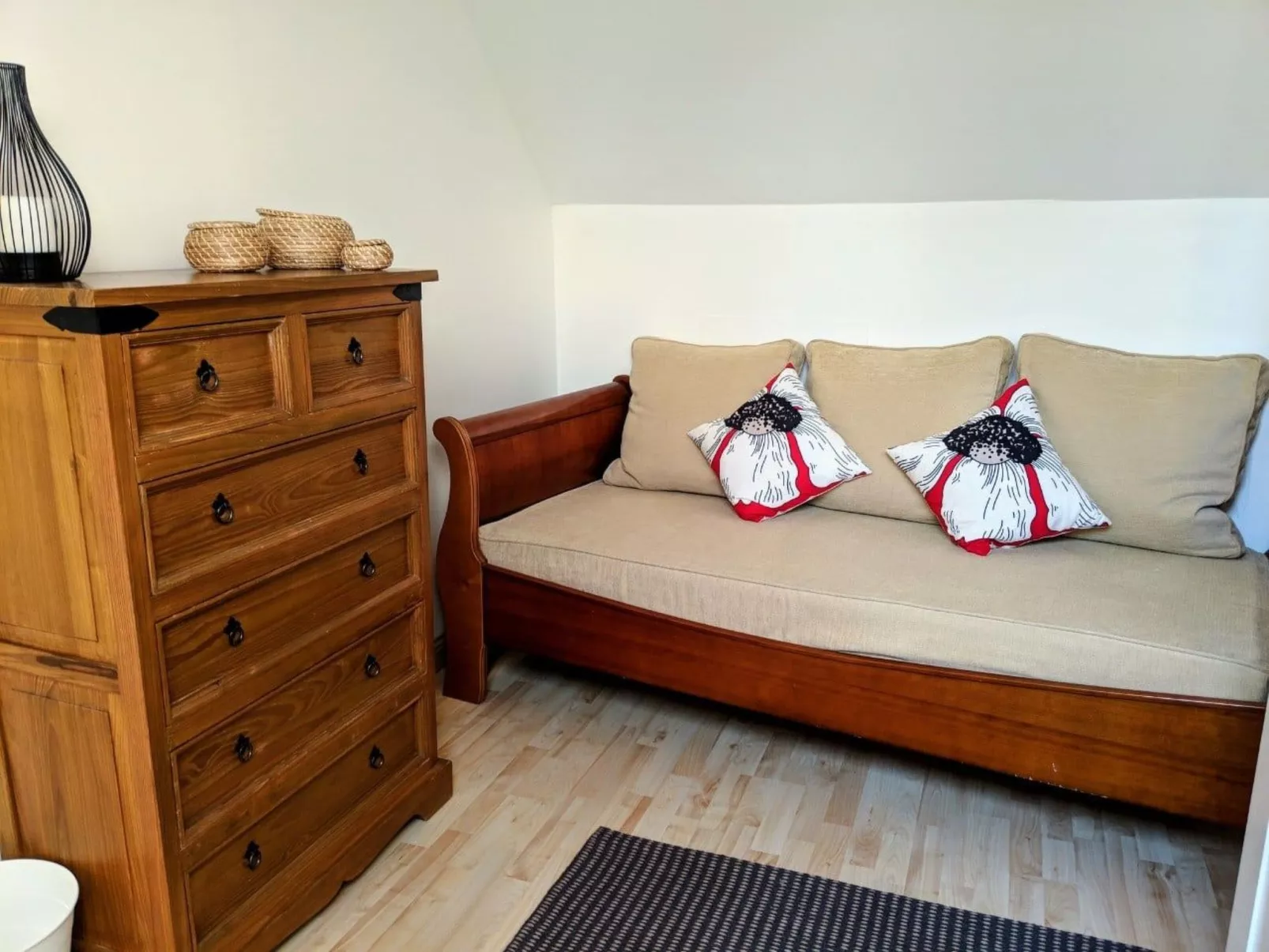 In Vesly mit Beheiztem gemeinsamem Pool-Dedans