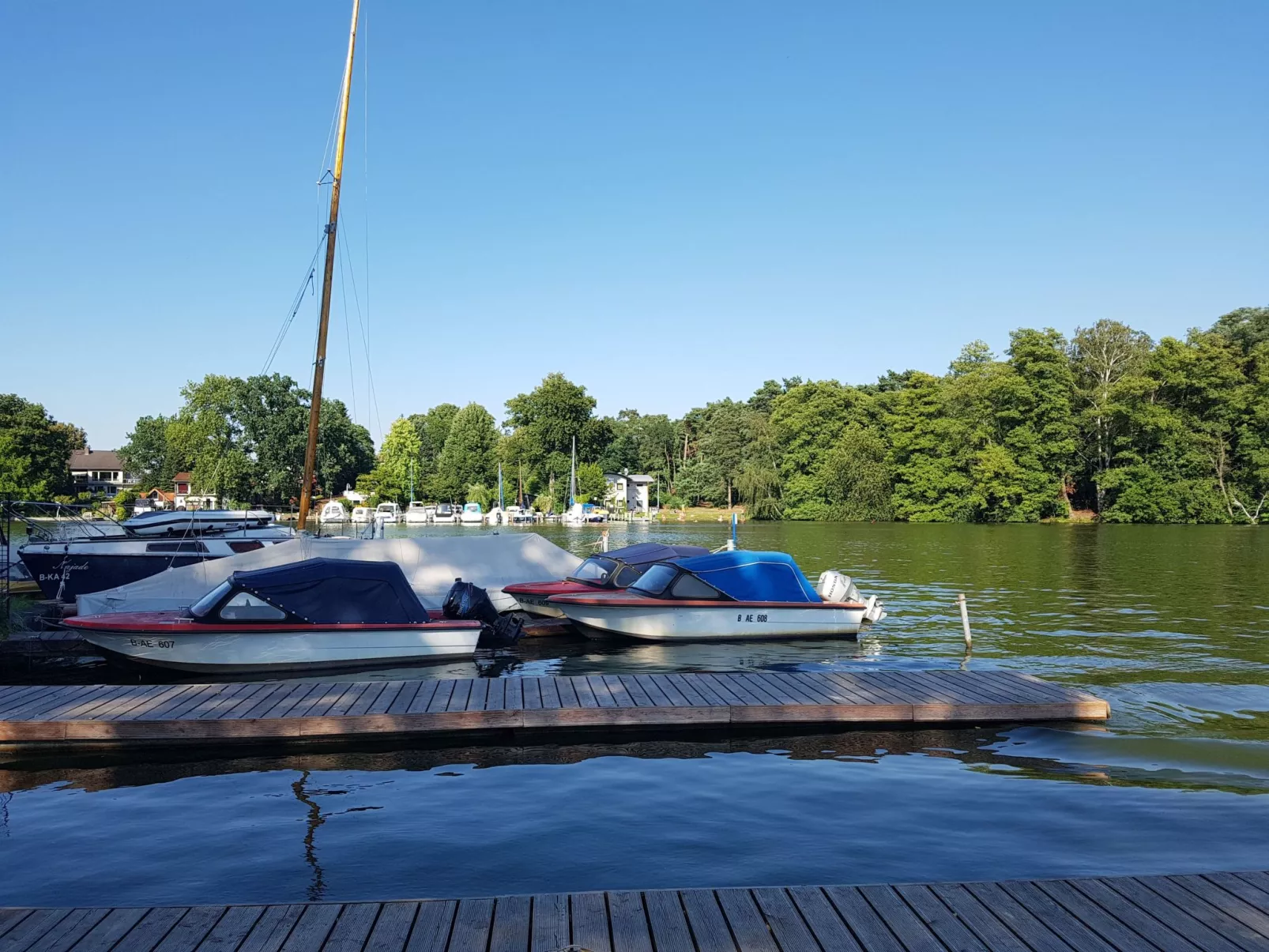 In Müggelheim mit eigener Terrasse-Draußen
