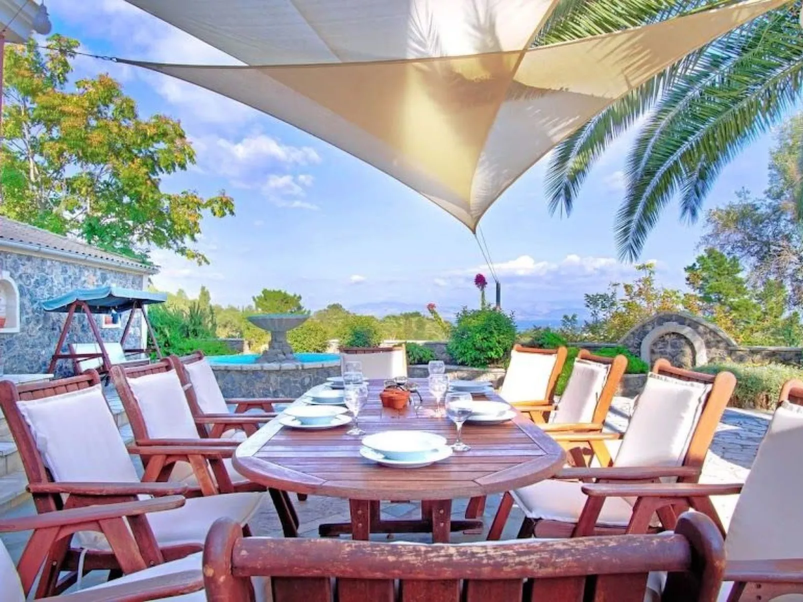 Ferienvilla "Villa kerkyra" mit eigenem Pool-Dehors