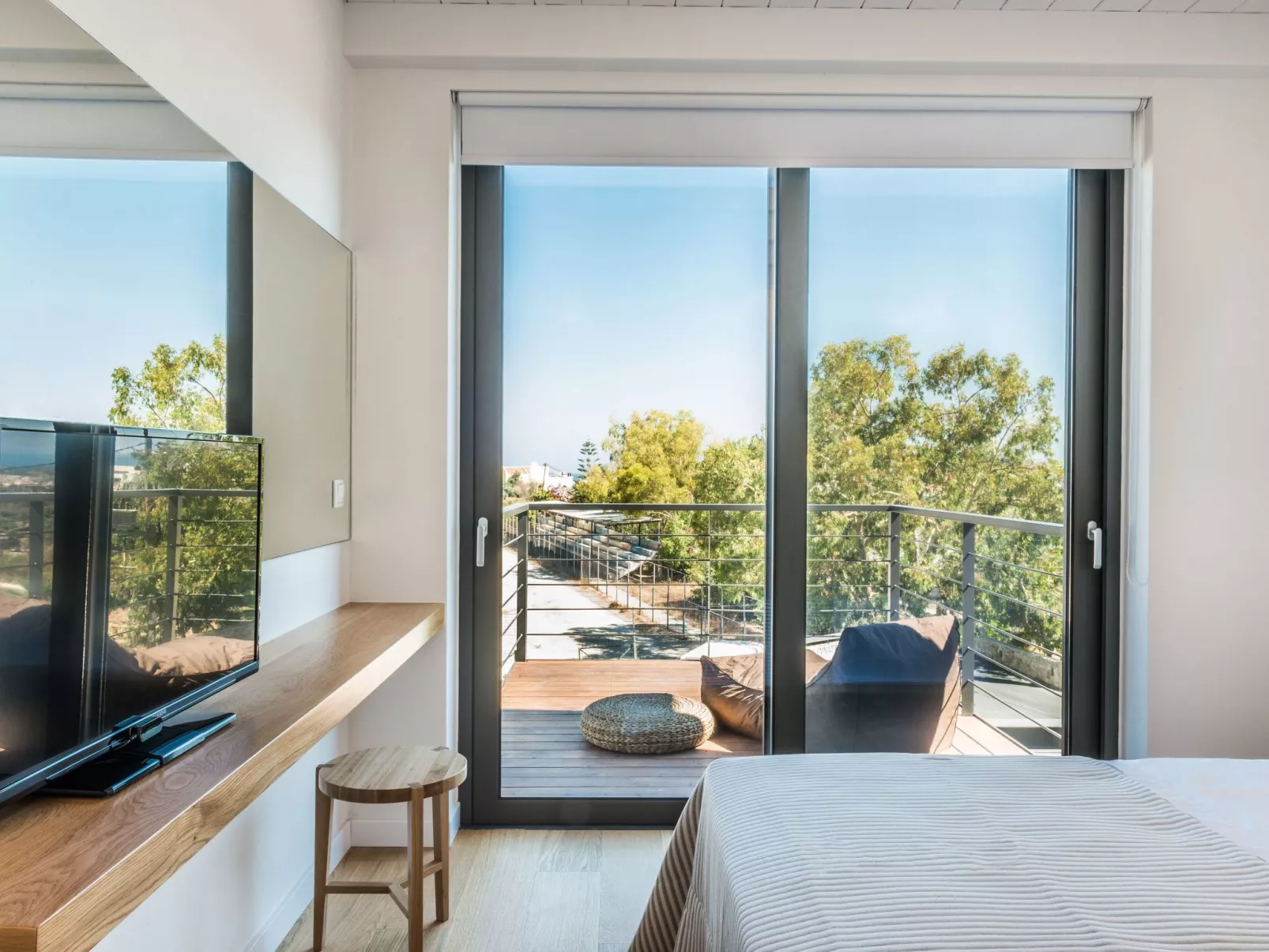 Ferienvilla mit beheiztem Pool und schöner Aussicht-Drinnen