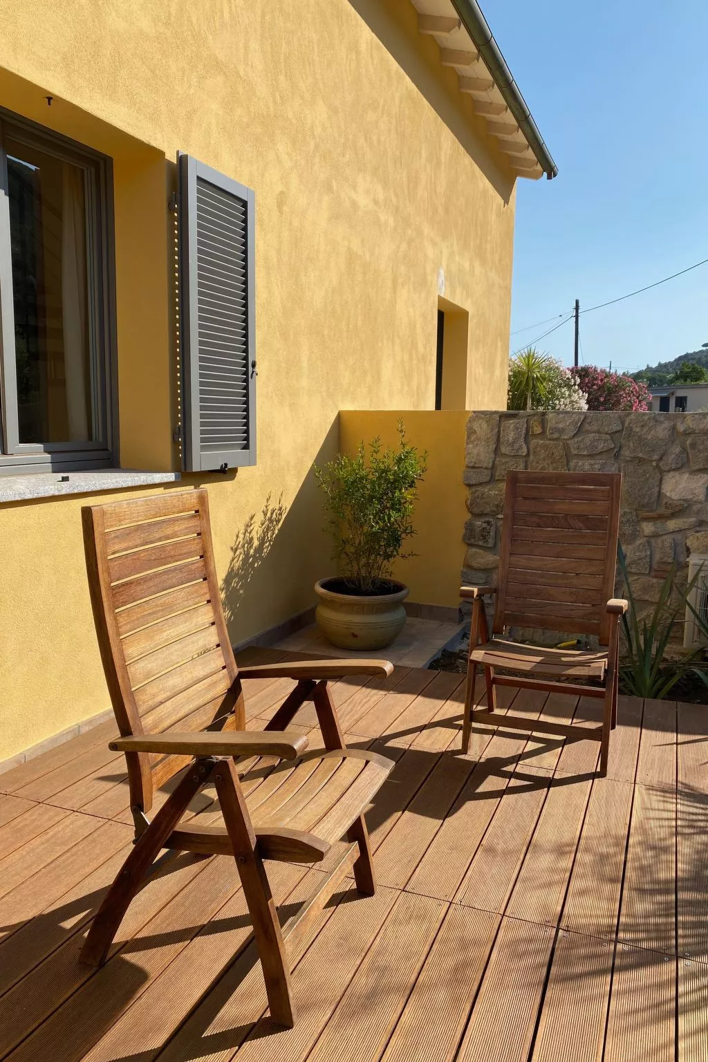 Entspannende Landvilla-Outside