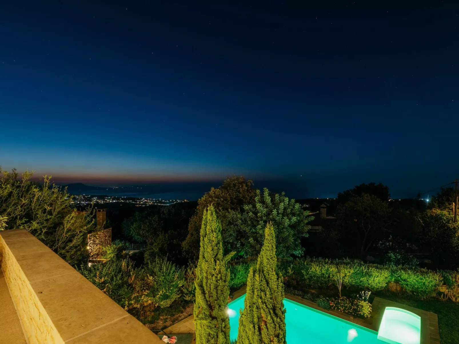 Ferienvilla Olympia-Draußen