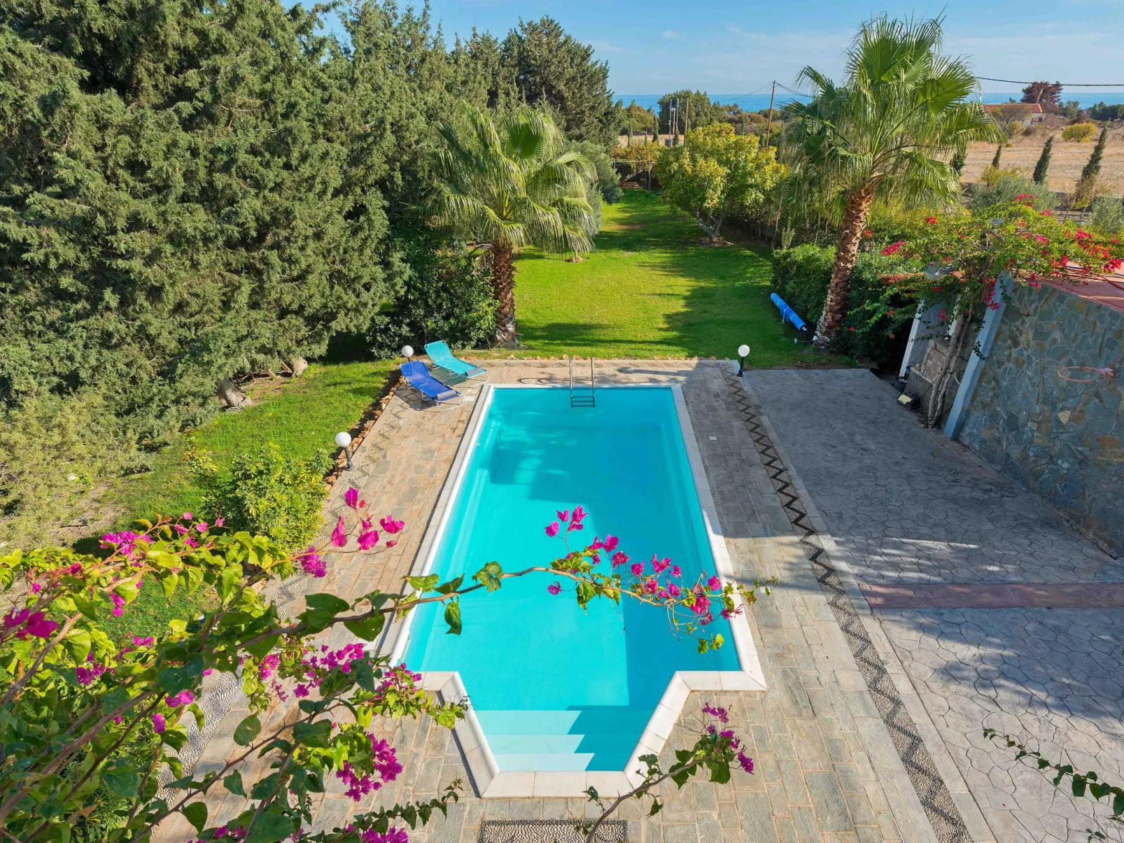 In Notia Rodos mit privatem Garten