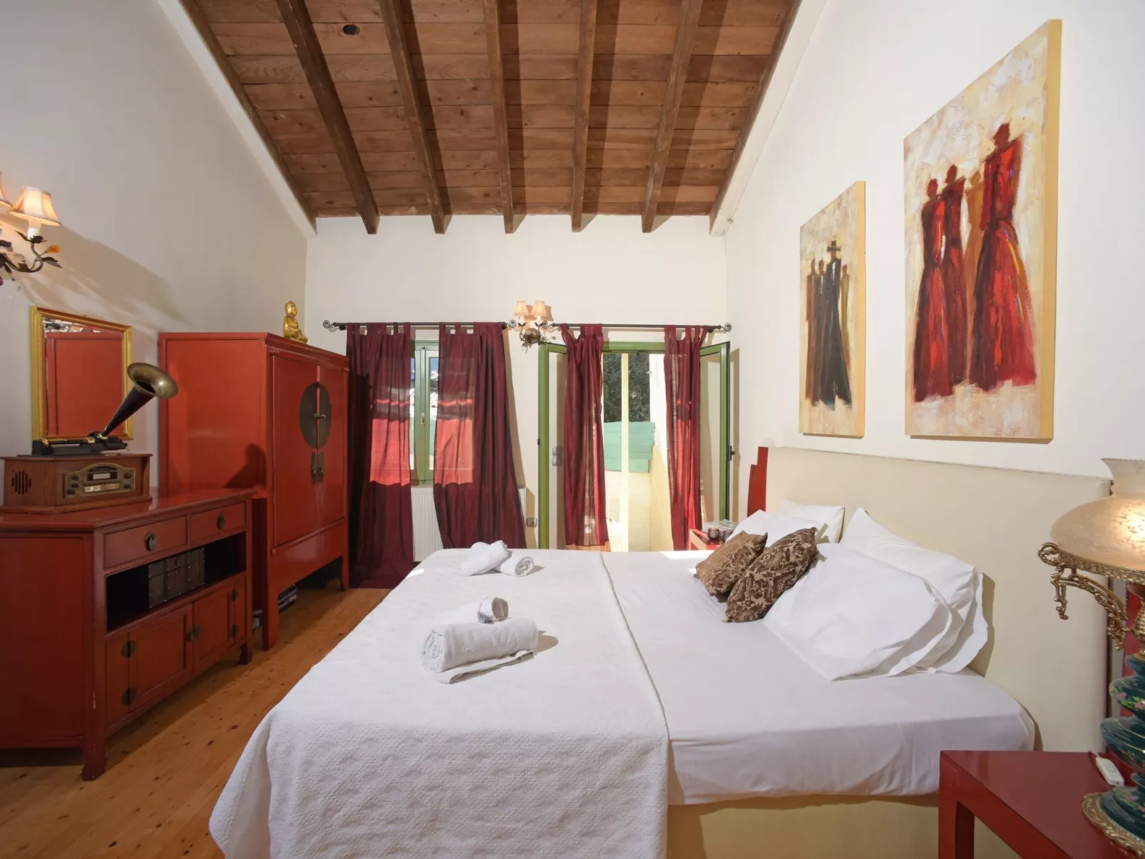 Charmantes Steinhaus in Agios Matheos-Inside