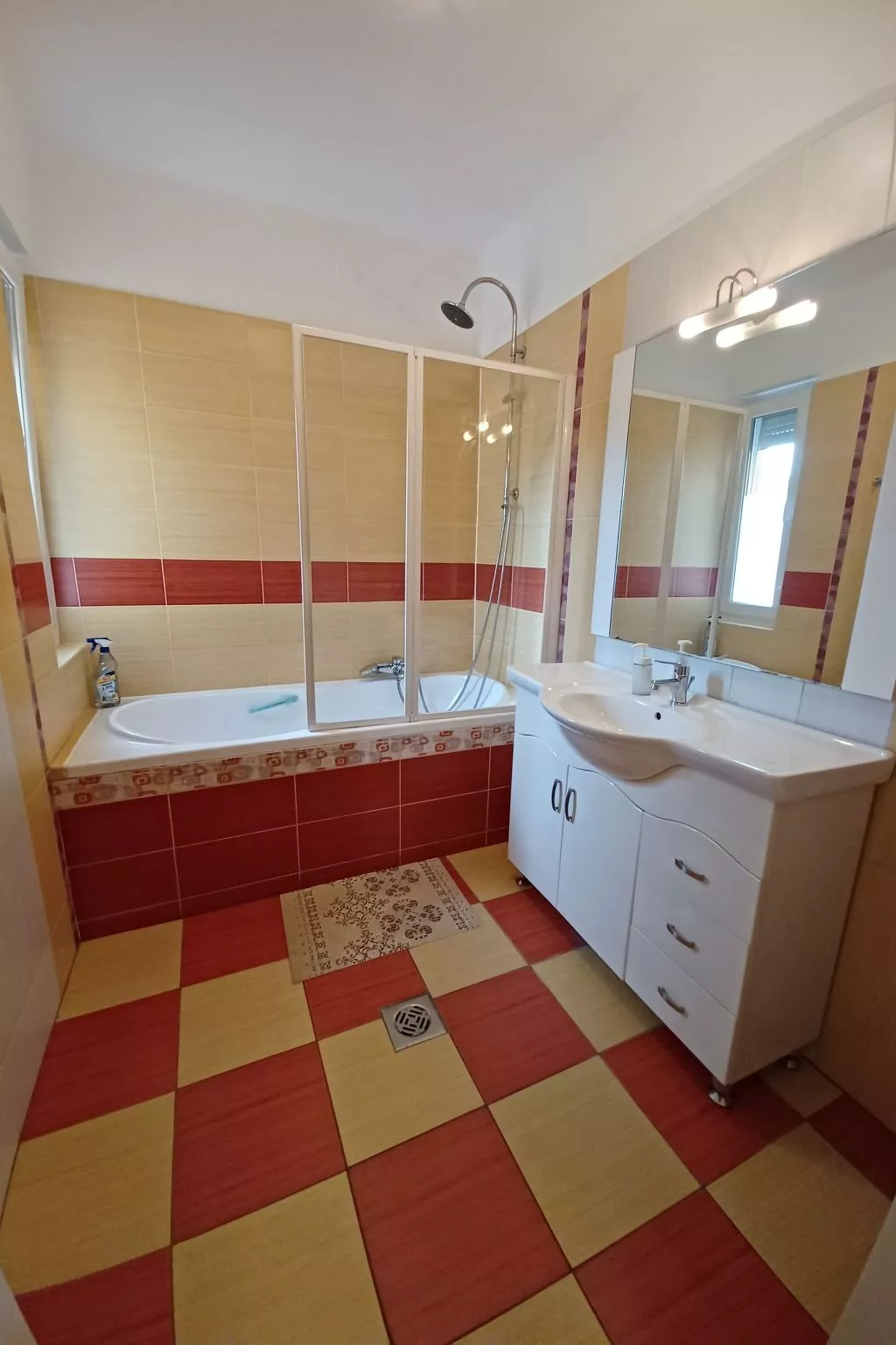 Schönes Appartement-Drinnen