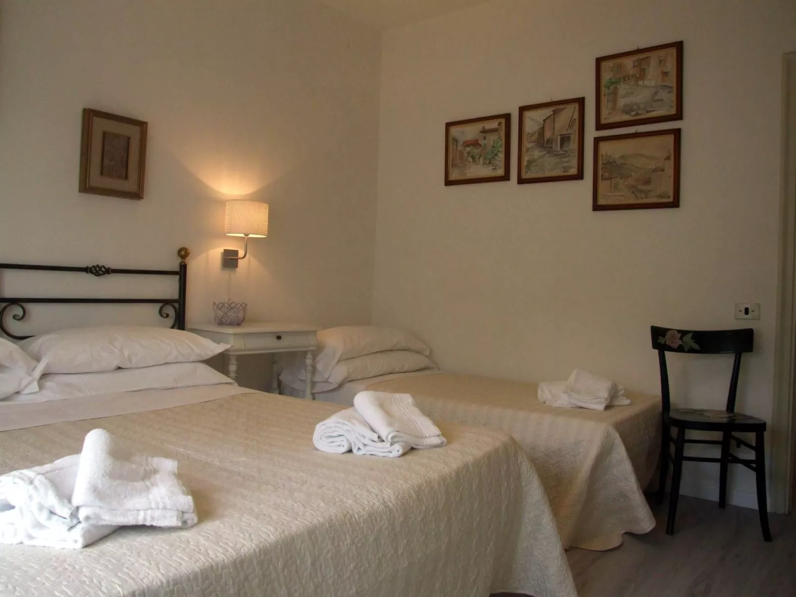 Rosa Peonia' Wohnung mit Terrasse-Inside