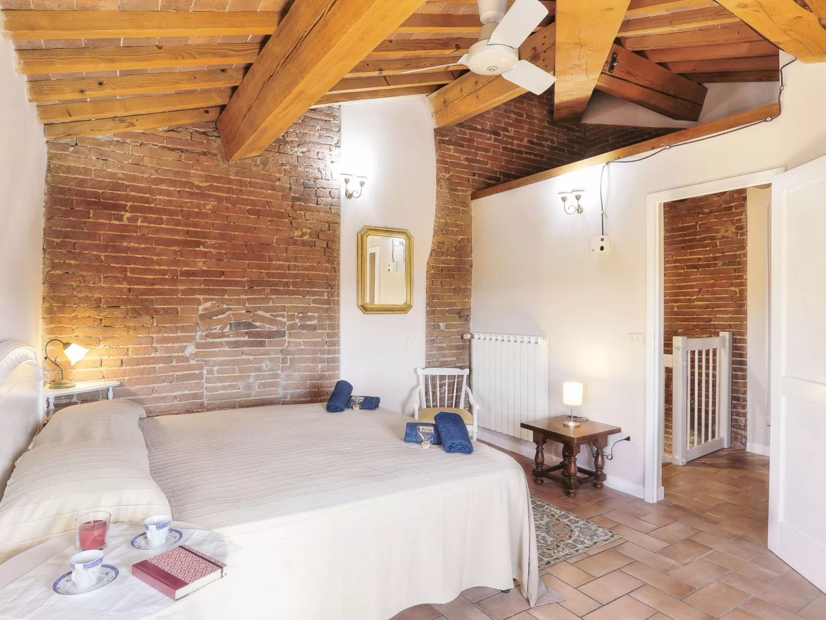 Wohnung in Palaia mit Großem Garten-Dedans