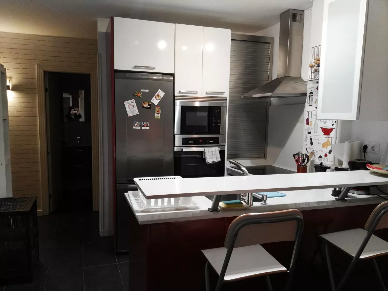 Appartement mit Balkon in einem Komplex mit Gemeinschaftspool am Meer-Drinnen