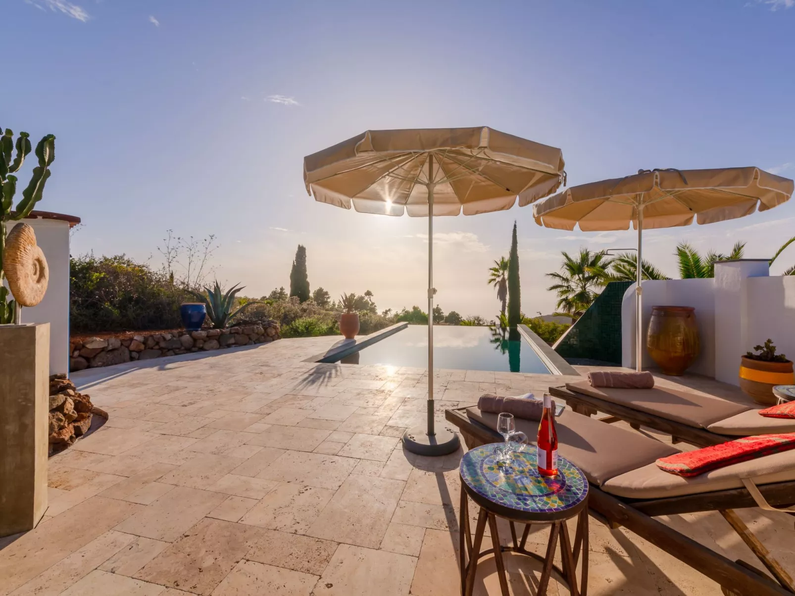 Villa Miramar-Outside