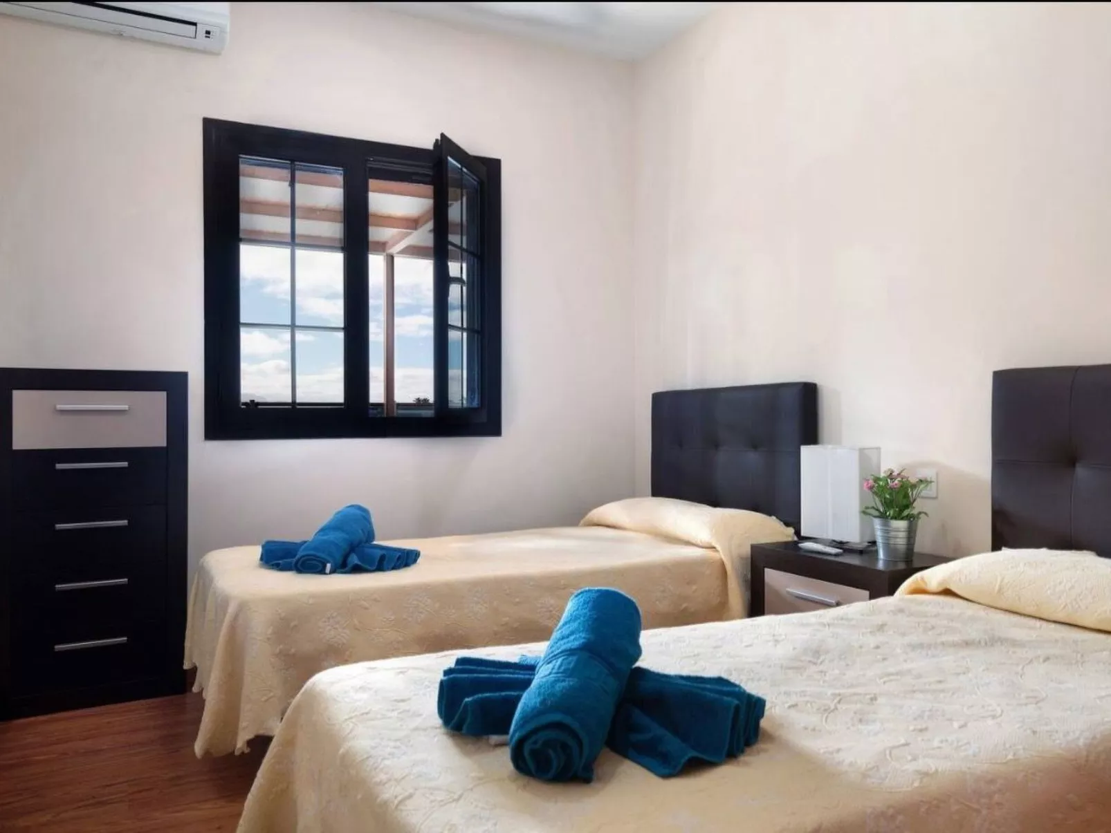 Villa Abuelo Paco - Privater beheizter Pool-Inside