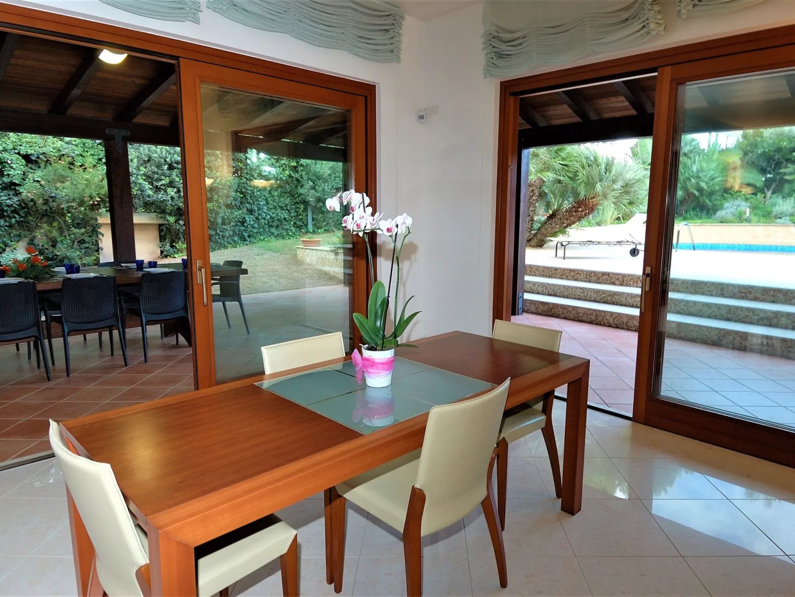 Ferienvilla "Vittoria" mit eigenem Pool-Inside