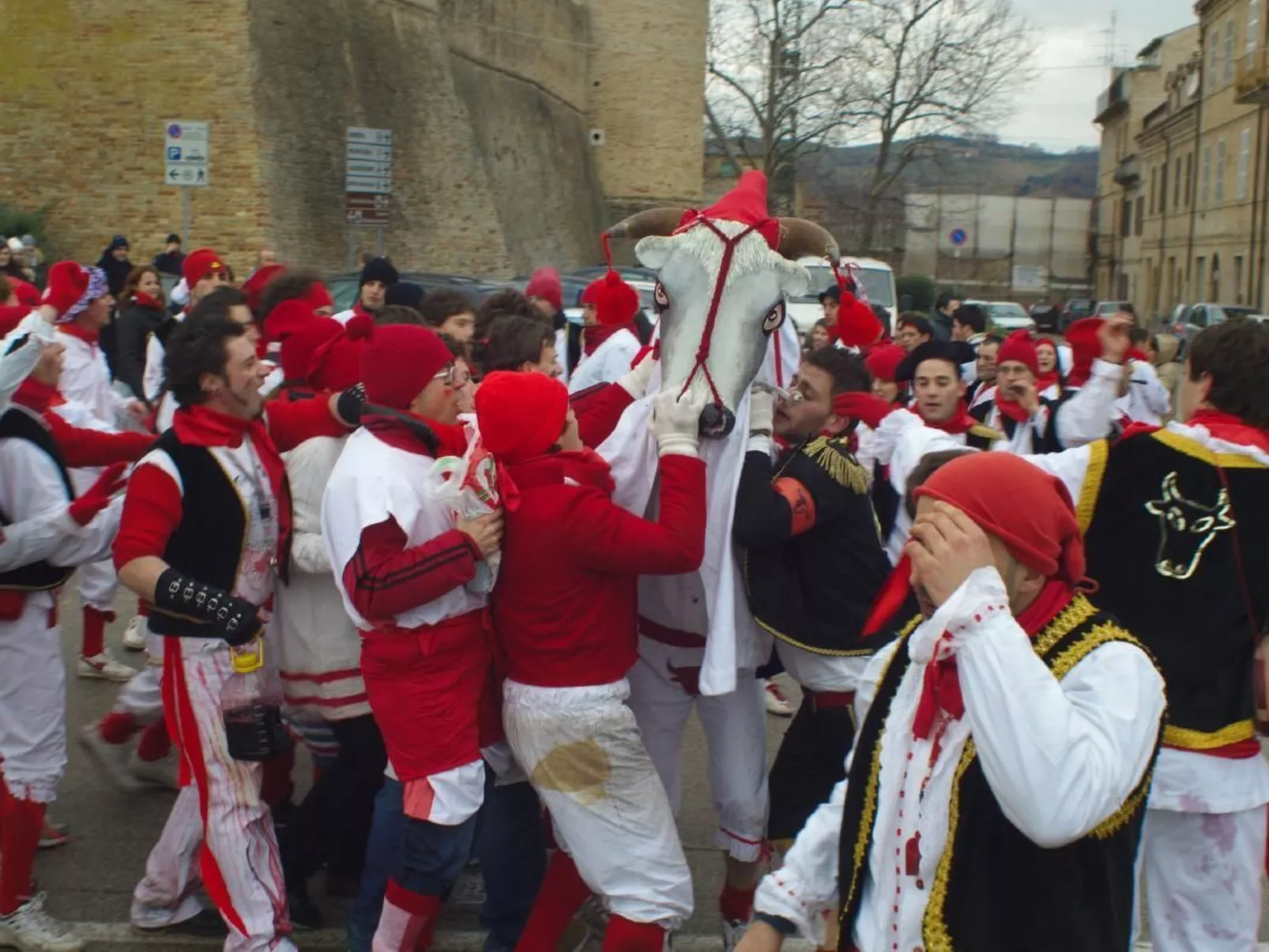 "Il Gufo"-Image-tags.info