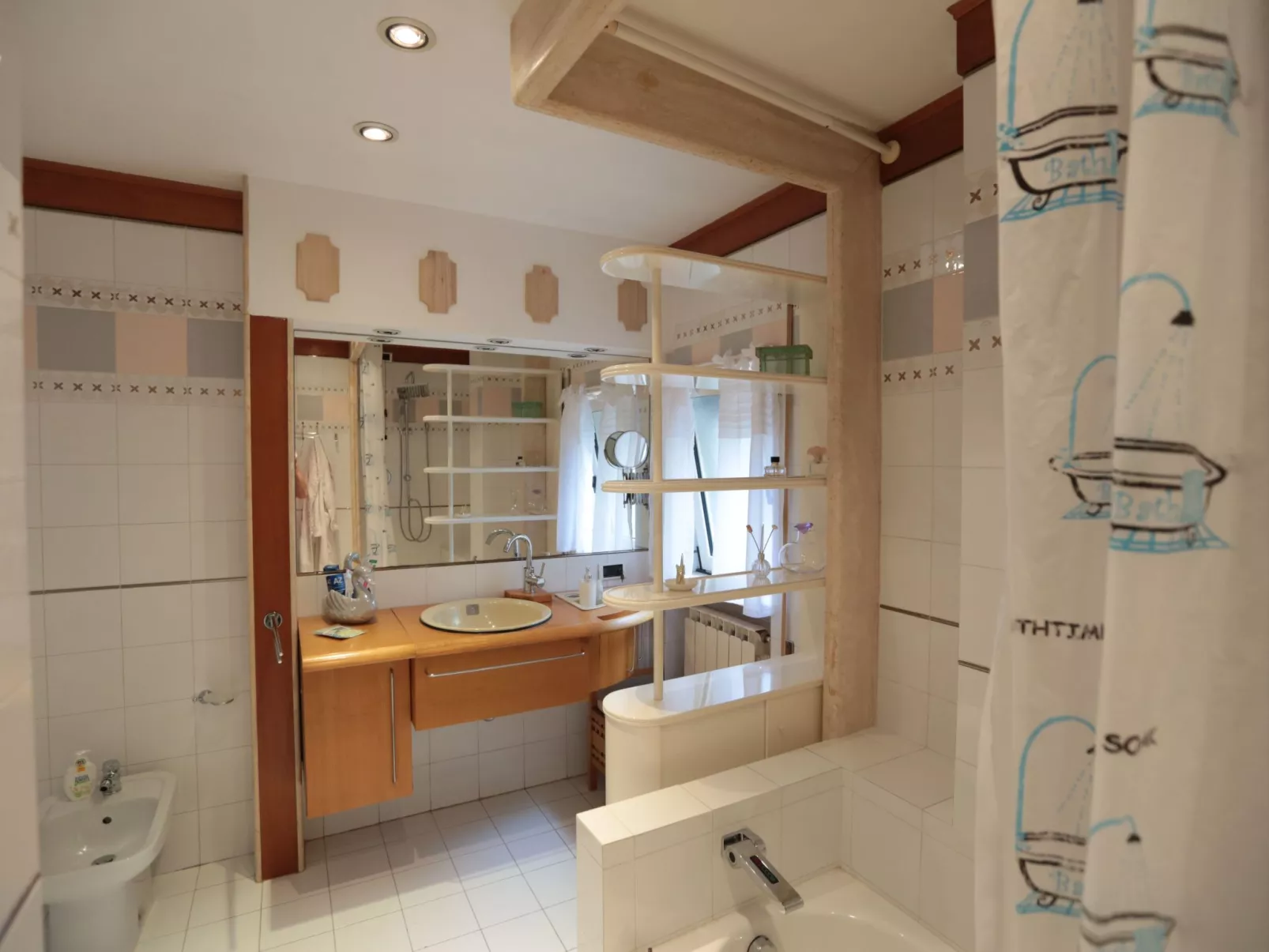 Ferienvilla mit Wasserblick-Image-tags.info