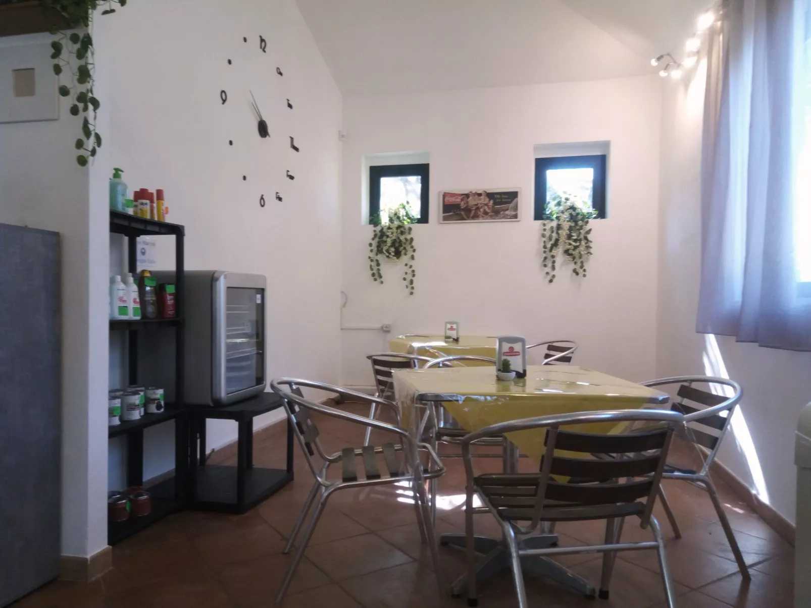 "App. max 6 Pax"-Inside