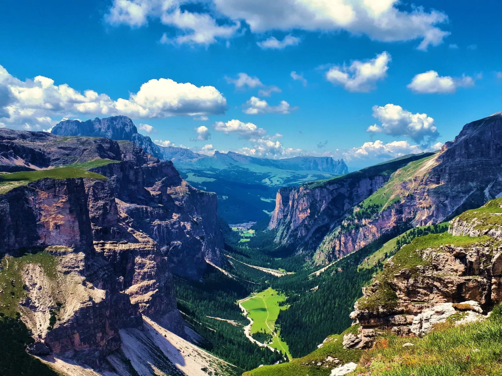 Cesa Vedla DOLOMITES-Draußen